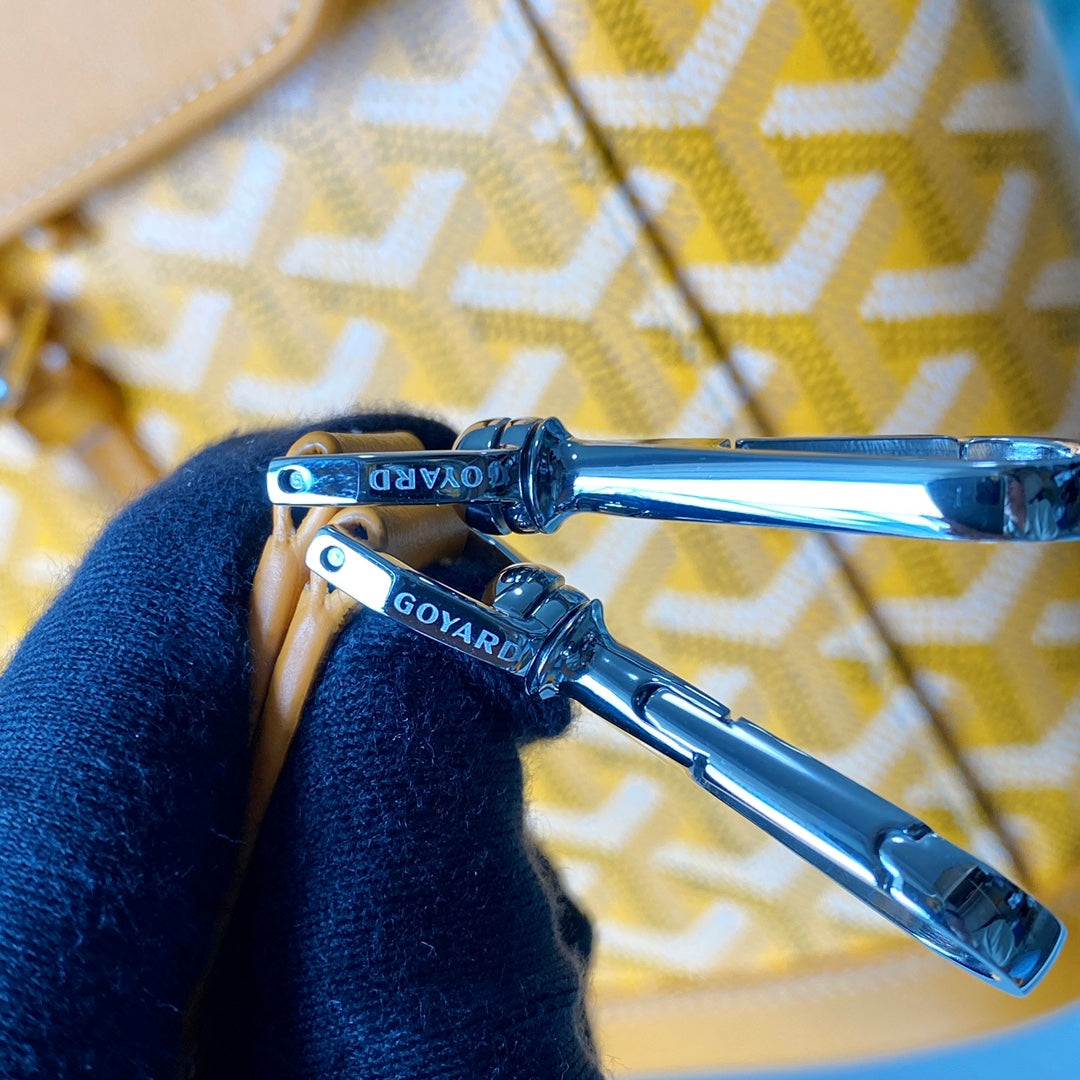 Gogy Yellow Geometric Chevron Print Leather Bucket Bag with Top Handle