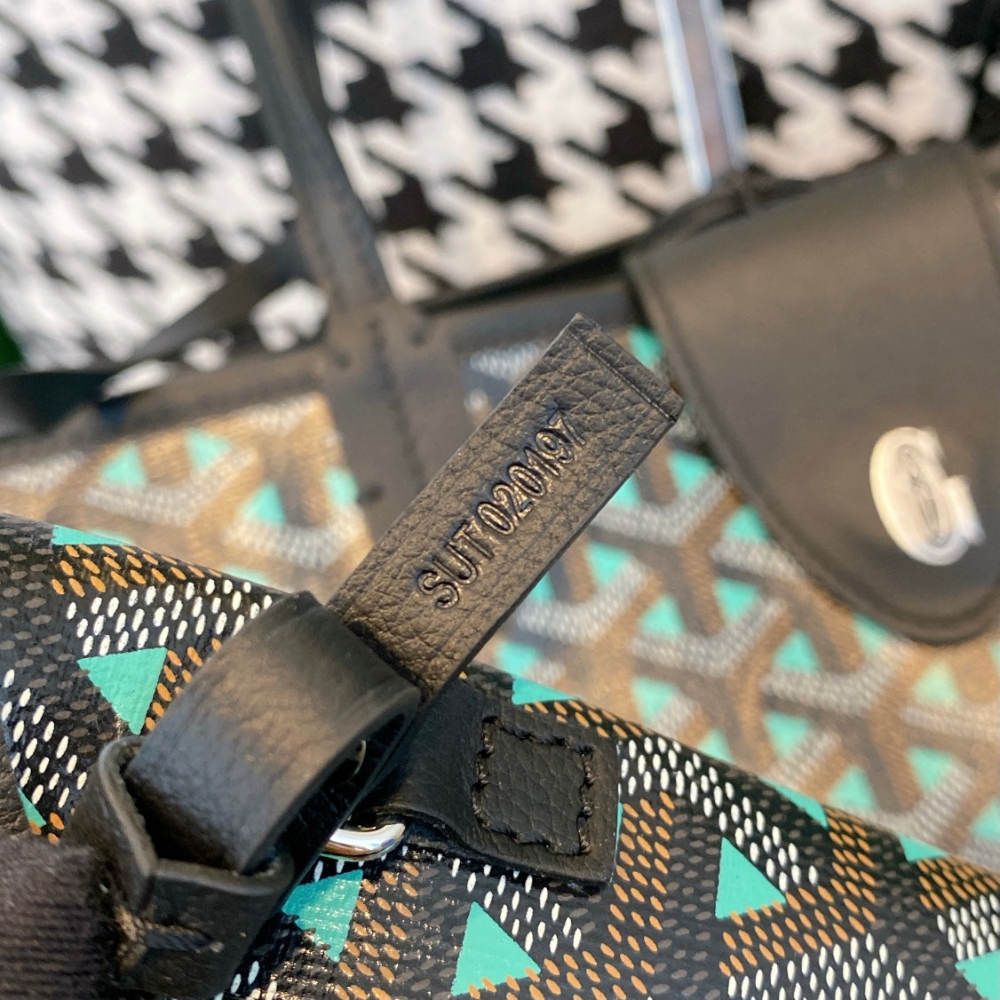 Gogy Blue Chevron Print Canvas Tote Bag and Matching Wristlet Pouch