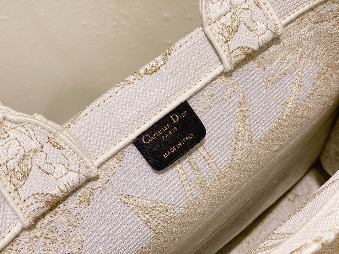 Dior Elegant Gold and White Embroidered Star Canvas Tote Bag