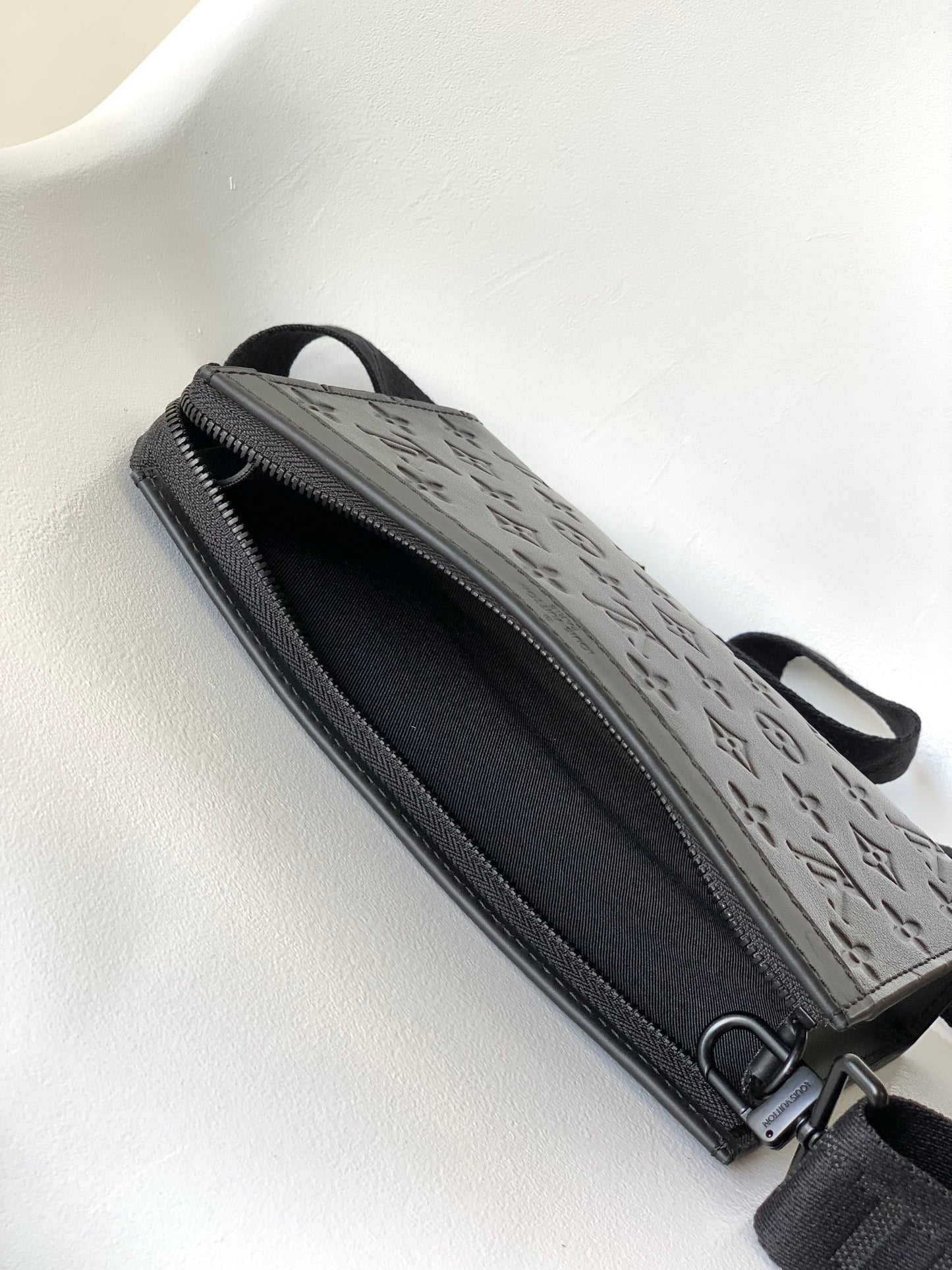 Louis Vuitton Black Embossed Leather Crossbody Messenger Bag with Detachable Pouch
