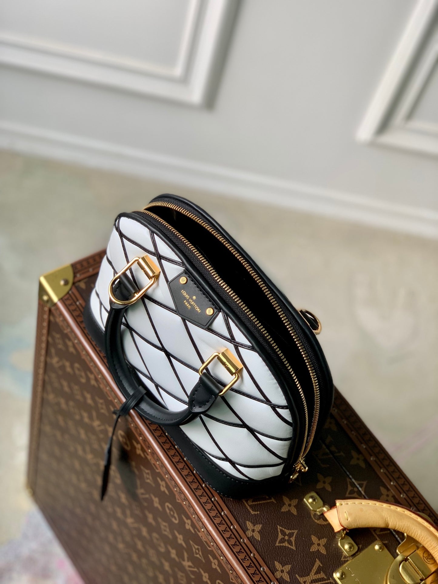 Louis Vuitton White and Black Quilted Dome Top Handle Crossbody Satchel Bag