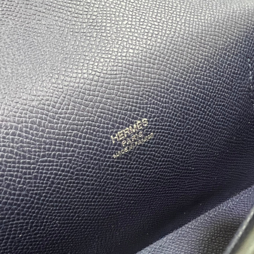 Hermès Click 16 Wallet with Strap - Epsom Leather - Bleu Nuit