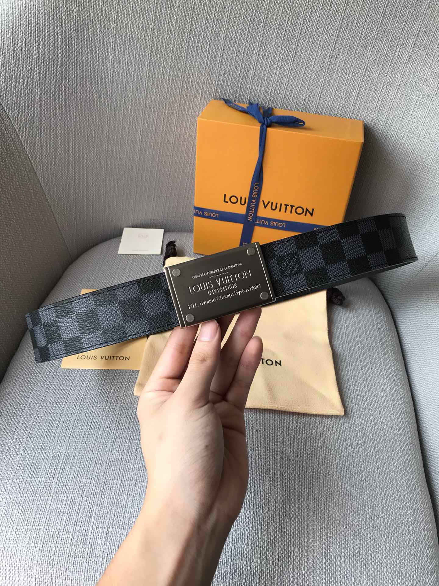 Louis Vuitton Men's Damier Graphite 40mm Belt with Silver Engraved Buckle Plate, Grey/Black Canvas