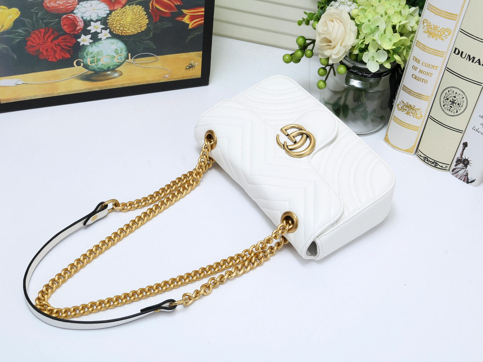 Gucci White Quilted Leather Crossbody Shoulder Bag with Gold Chain