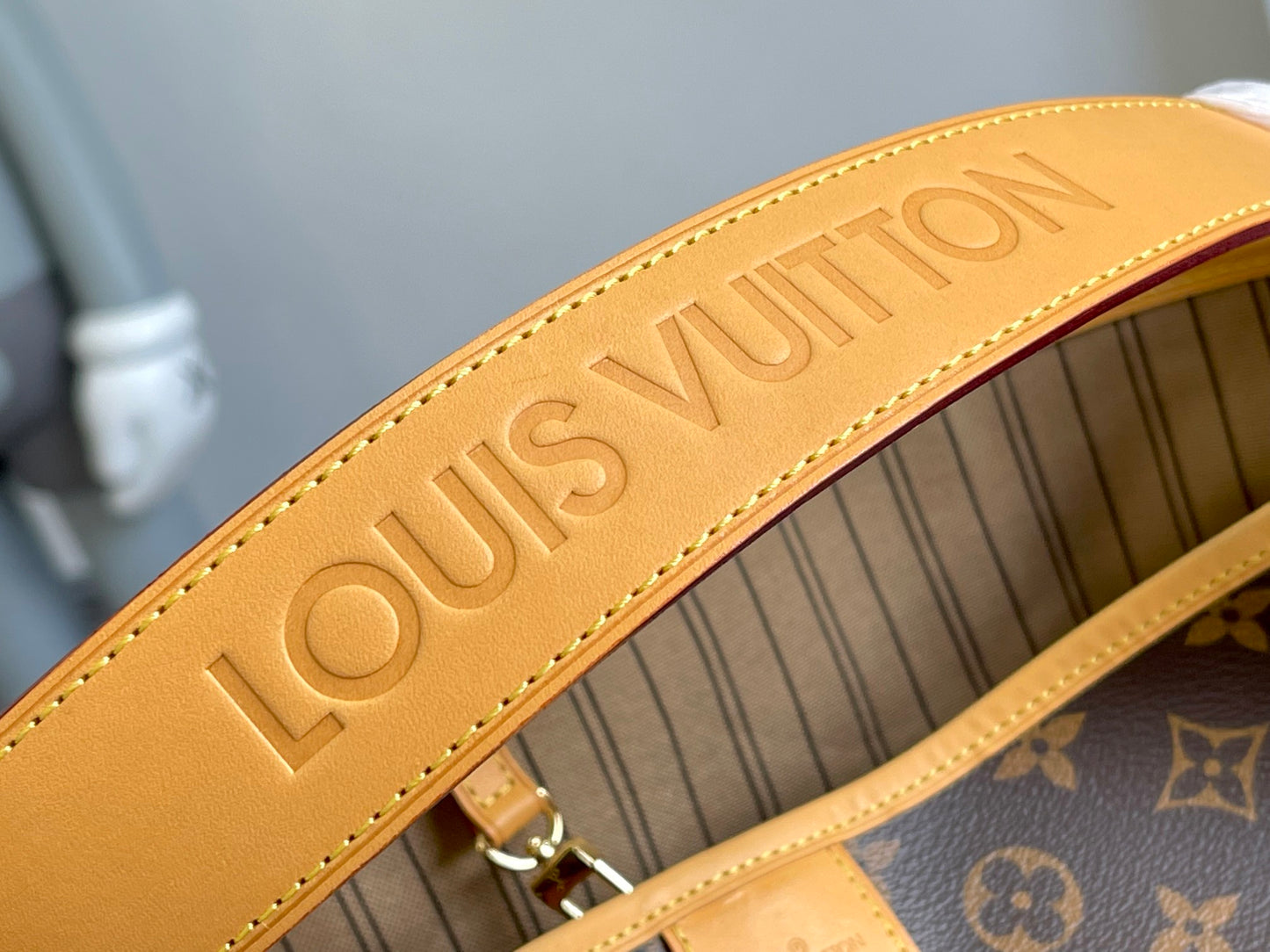 Louis Vuitton Classic Brown Monogram Hobo Shoulder Bag with Matching Pouch Set