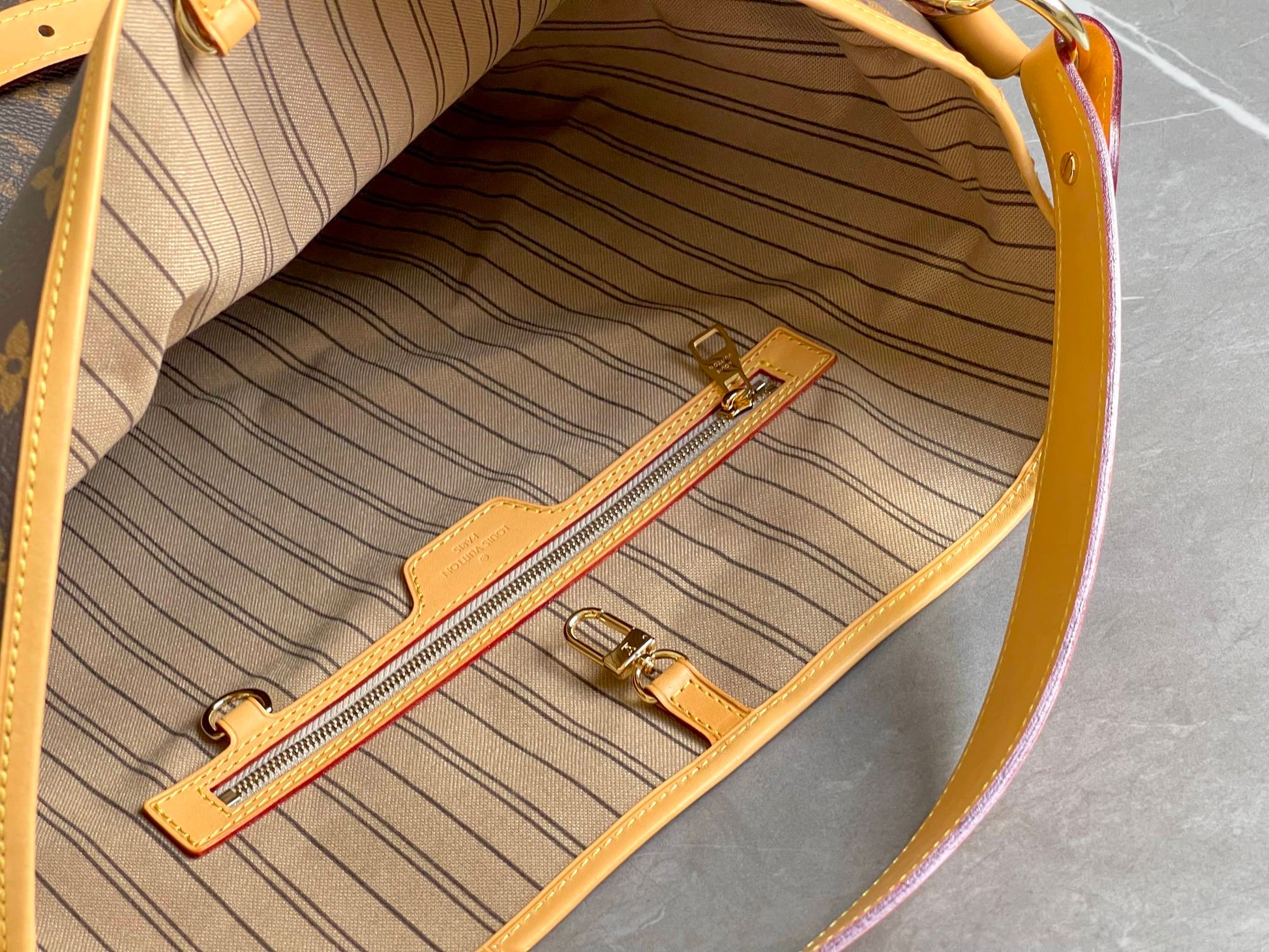 Louis Vuitton Classic Brown Monogram Hobo Shoulder Bag with Matching Pouch Set