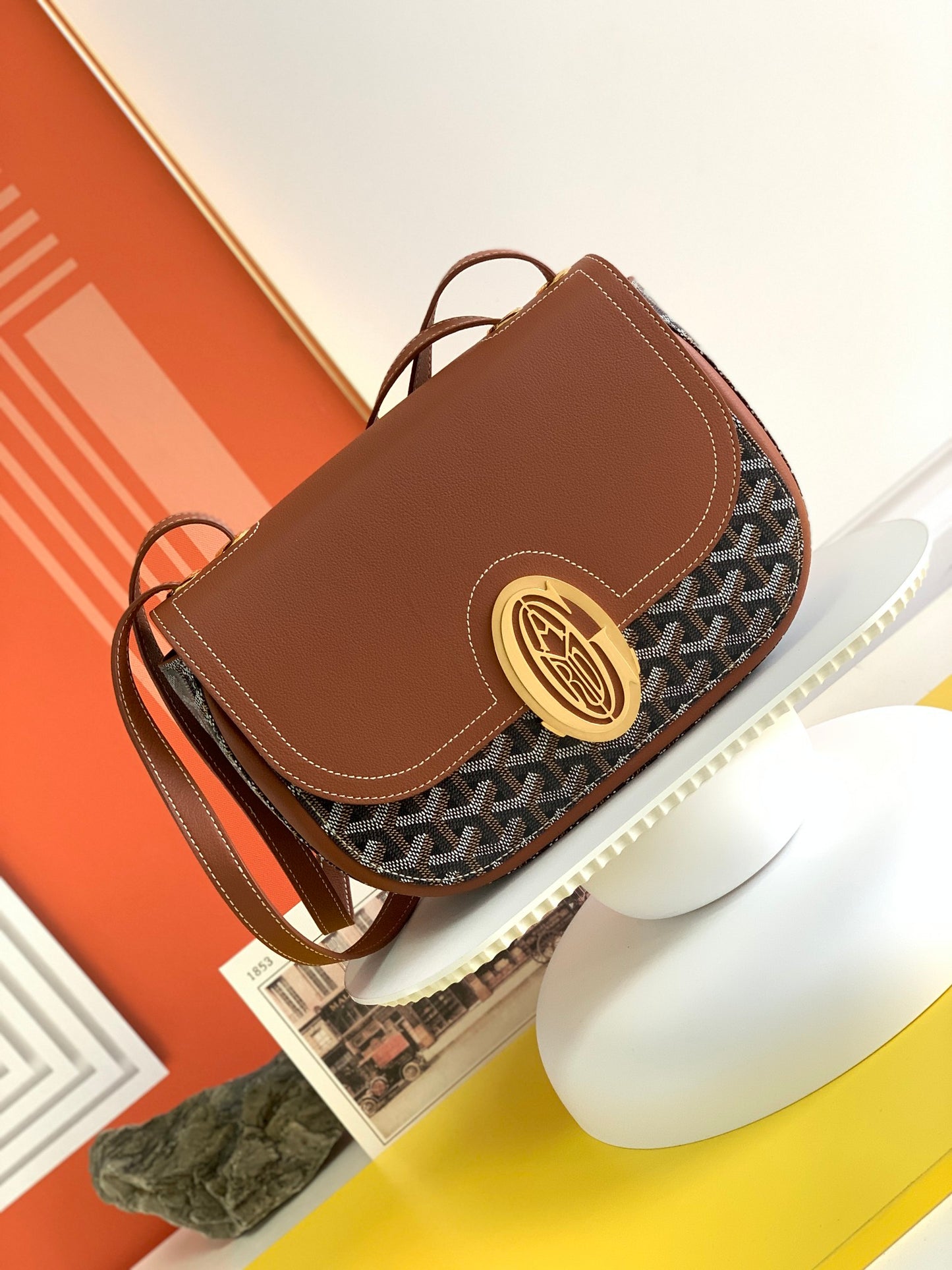 Gogy Vintage Chevron Pattern Brown Leather Crossbody Shoulder Bag