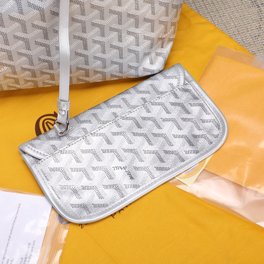 Gogy Classic Silver Geometric Pattern Tote Bag and Pouch Set
