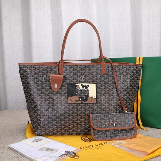 Gogy Classic Chevron Print Tote Bag with Cartoon Patch and Pouch