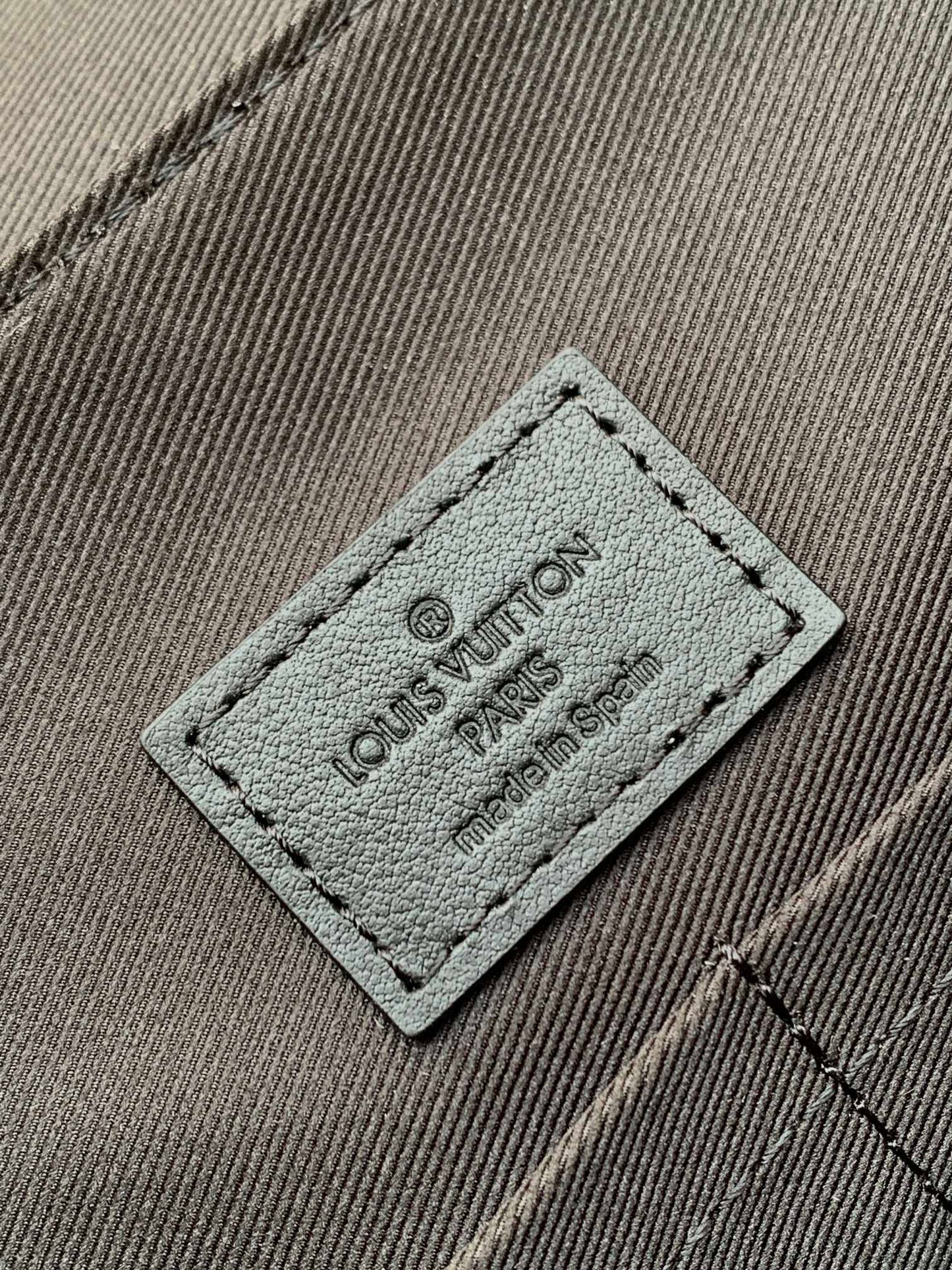 Louis Vuitton S-Lock Messenger Bag Monogram Eclipse Canvas - Black/Grey