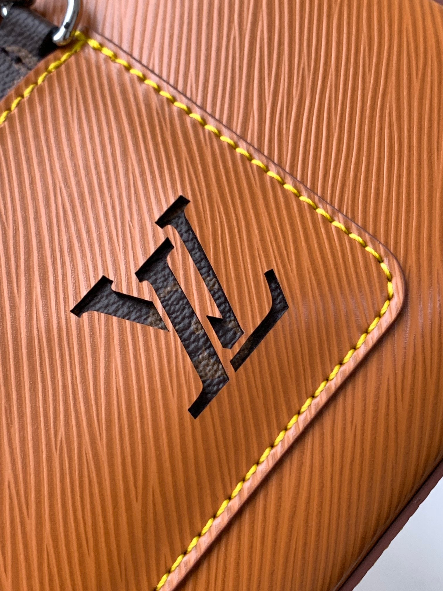 Louis Vuitton Tan Leather Shoulder Bag with Front Pocket and Chain Detail
