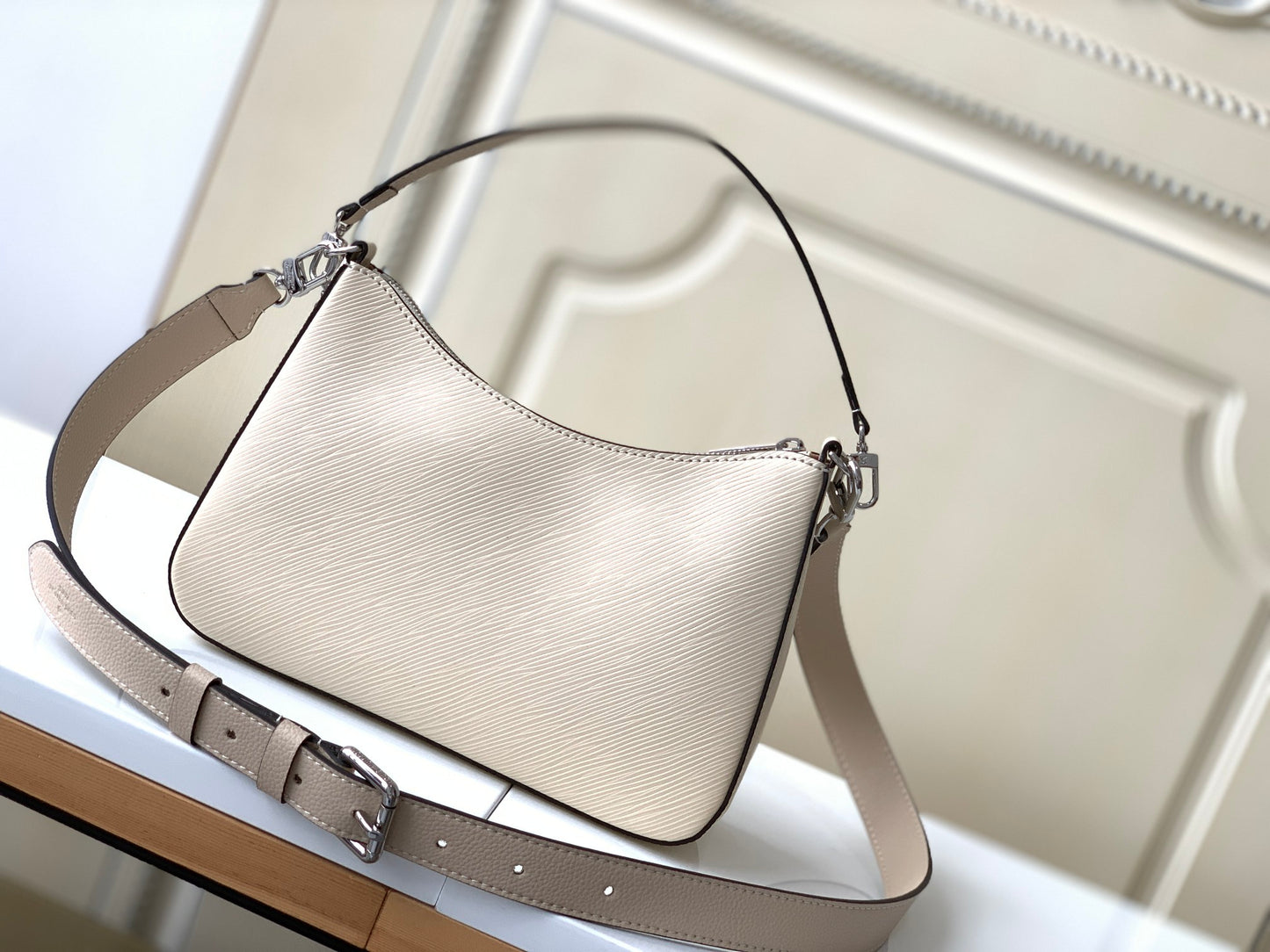 Louis Vuitton Cream Leather Shoulder Bag with Front Pocket and Chain Card Holder