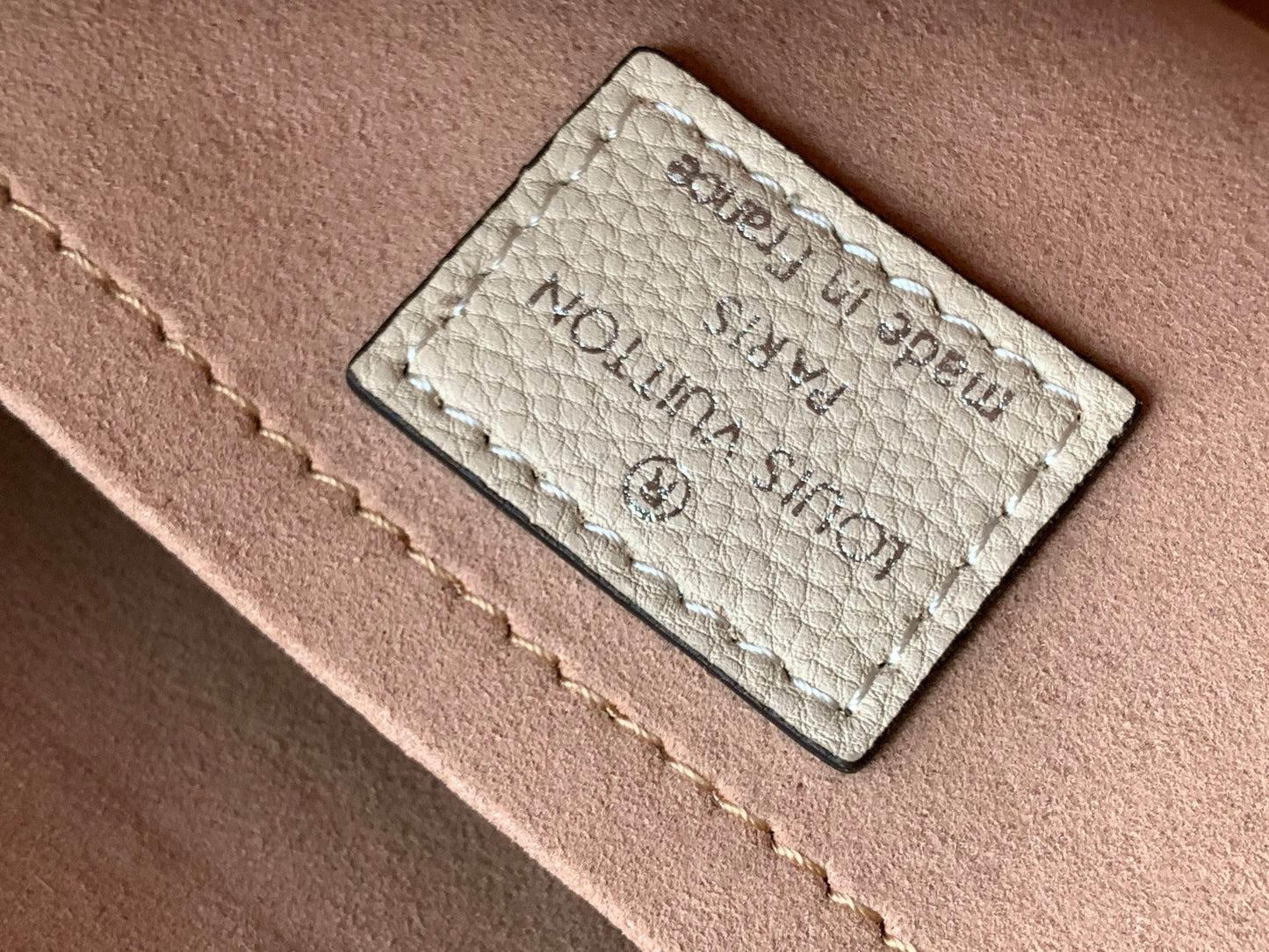 Louis Vuitton Cream Leather Shoulder Bag with Front Pocket and Chain Card Holder