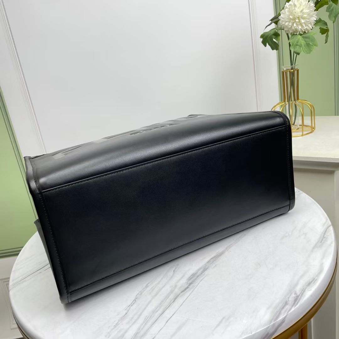 Fendi Sunshine Shopper Medium Black Leather Tote Bag
