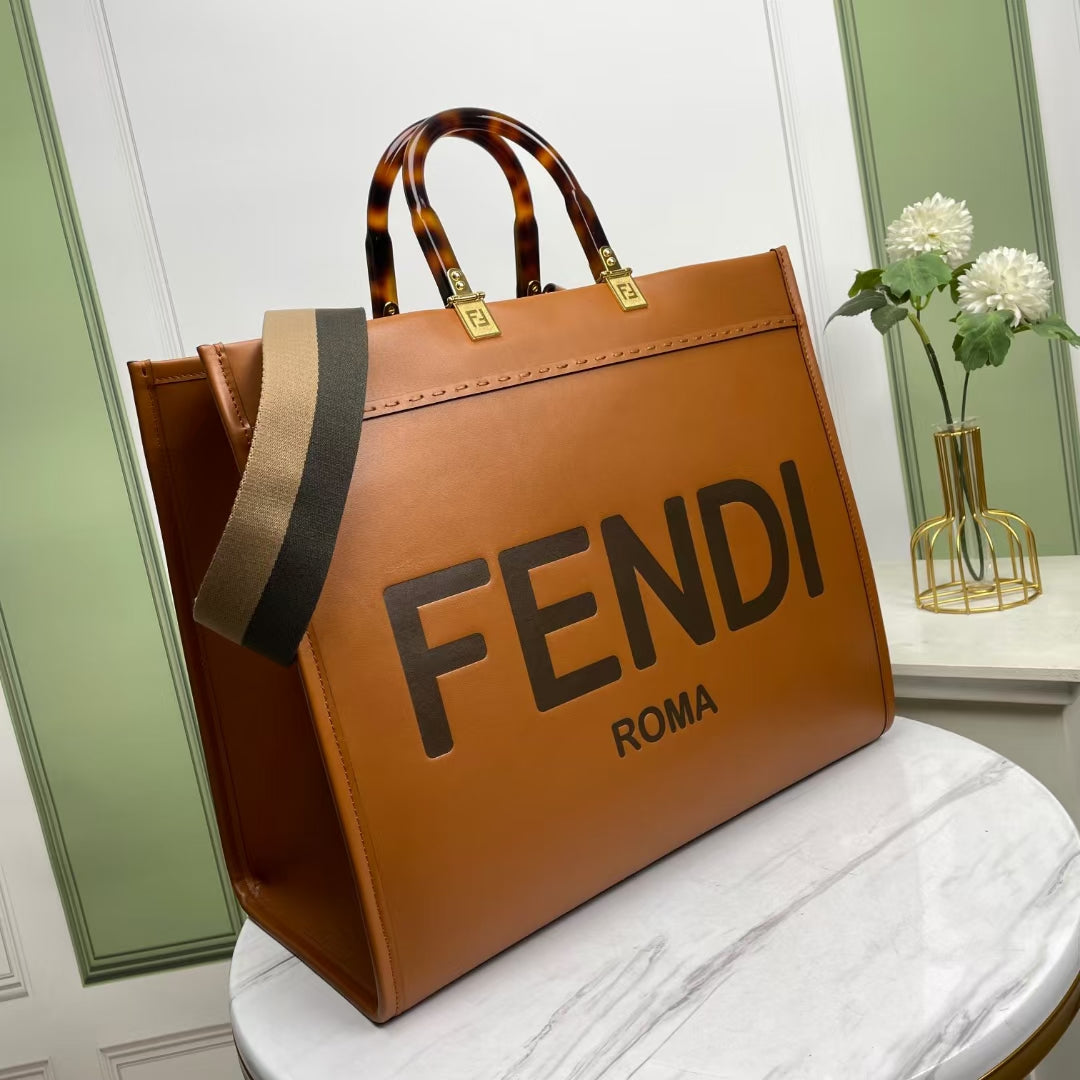 Fendi Sunshine Large Leather Tote Bag - Brown