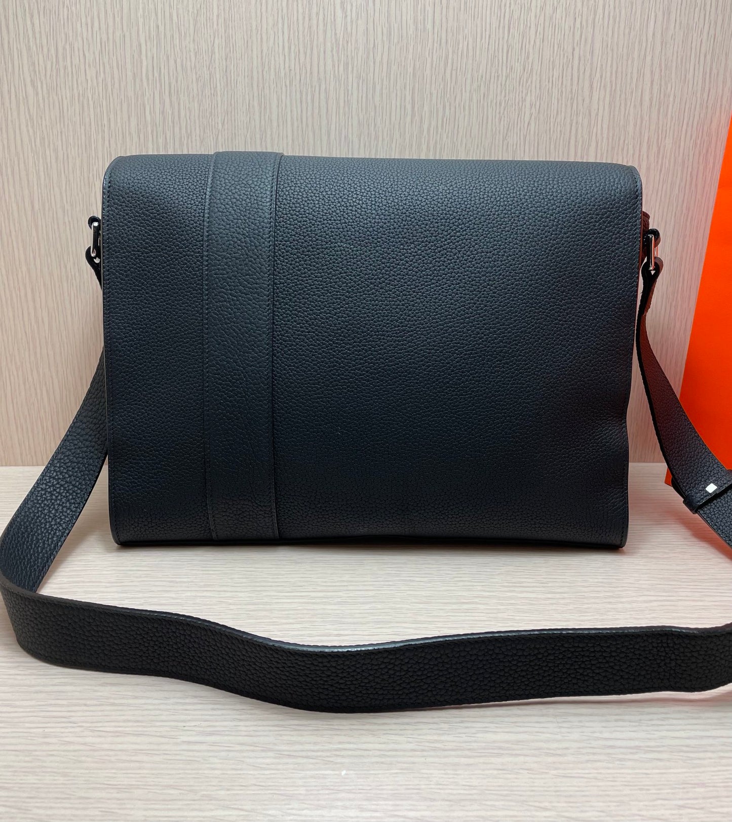 Men's Luxury Black Pebbled Leather Messenger Bag - Adjustable Shoulder Strap Crossbody