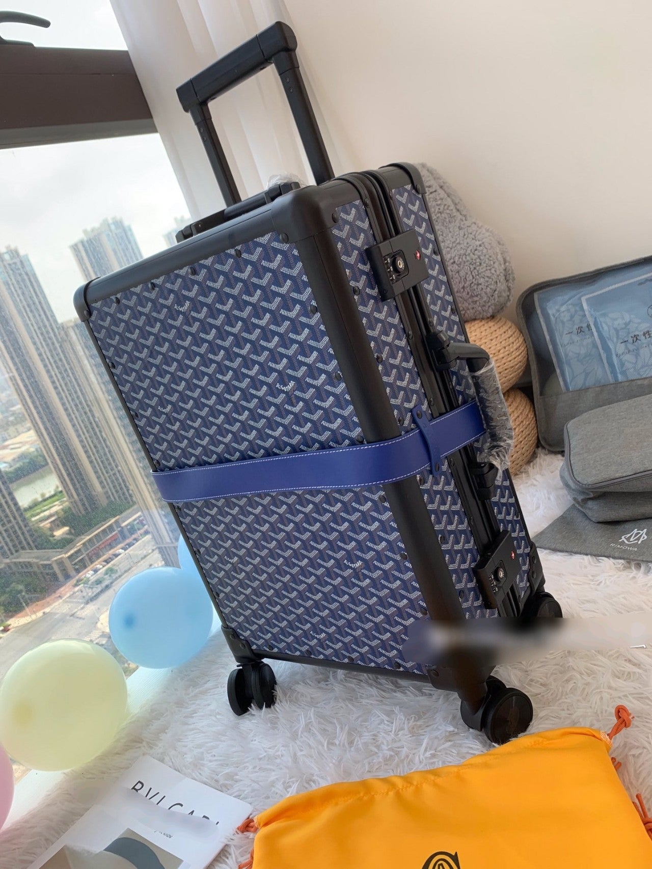 Blue Geometric Chevron Print Carry-On Spinner Luggage Suitcase