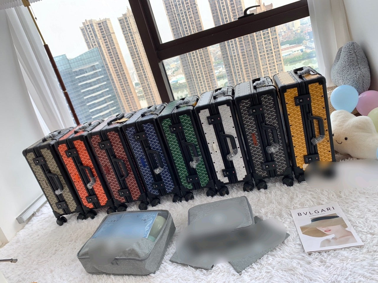 Durable Hardside Spinner Suitcase Set with Travel Packing Cubes
