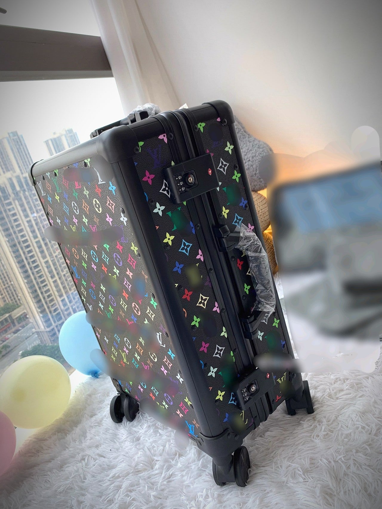 Multicolor Monogram Hard Shell Spinner Suitcase Carry-On Travel Bag