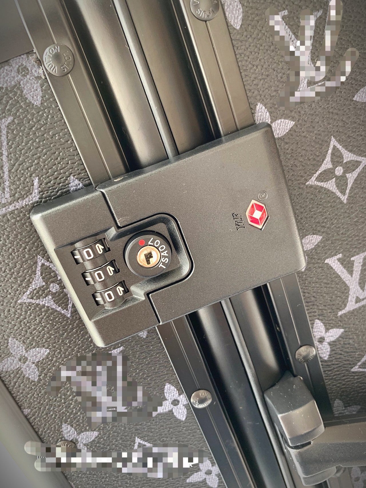 Luxury Black Monogram Spinner Suitcase Travel Rolling Luggage