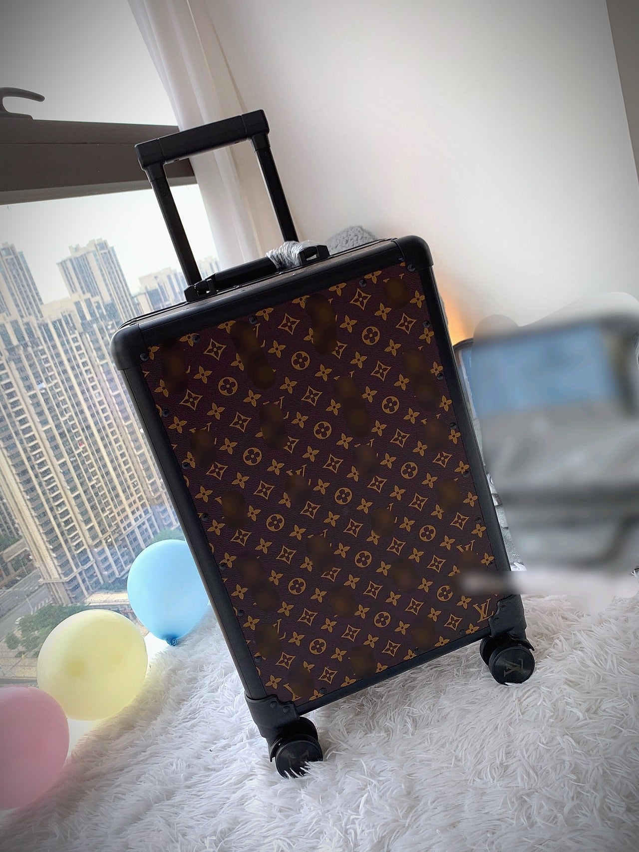 Brown Monogram Hardside Spinner Suitcase Rolling Travel Bag