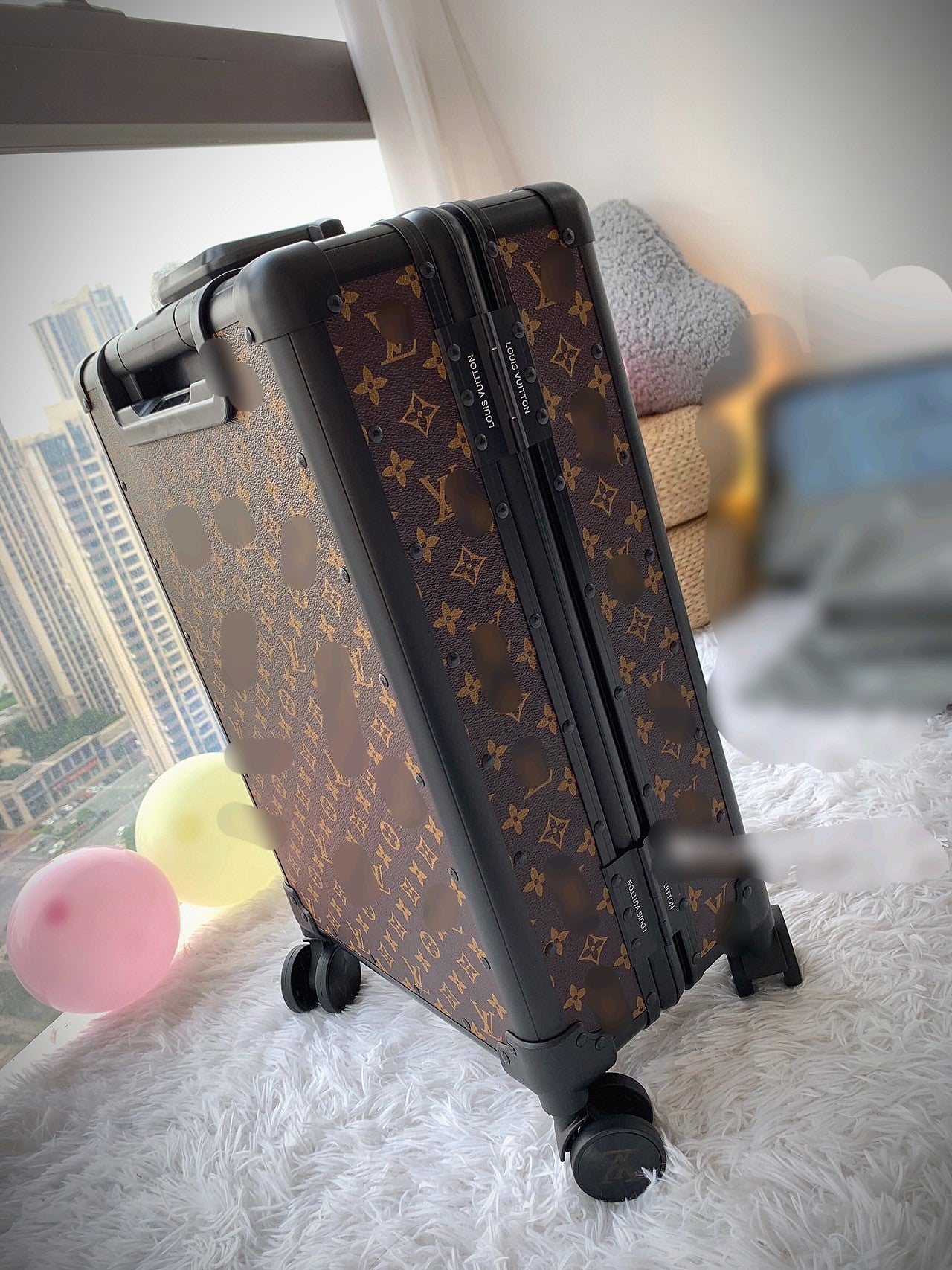 Brown Monogram Hardside Spinner Suitcase Rolling Travel Bag