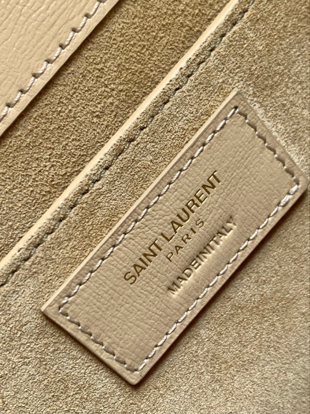 Saint Laurent Sunset Medium Shoulder Bag in Smooth Leather - Beige
