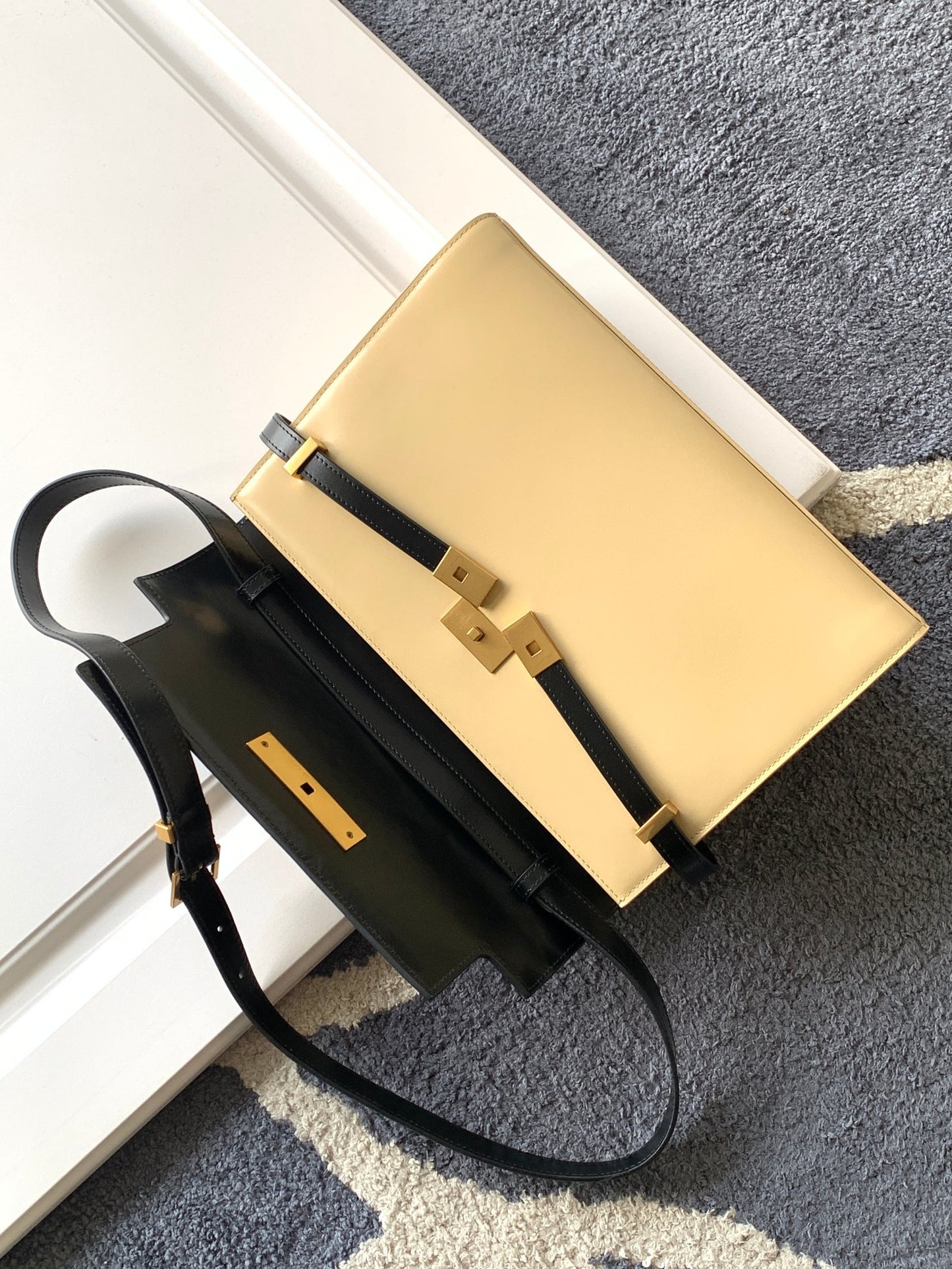 Two-Tone Cream and Black Leather Shoulder Bag with Gold Hardware