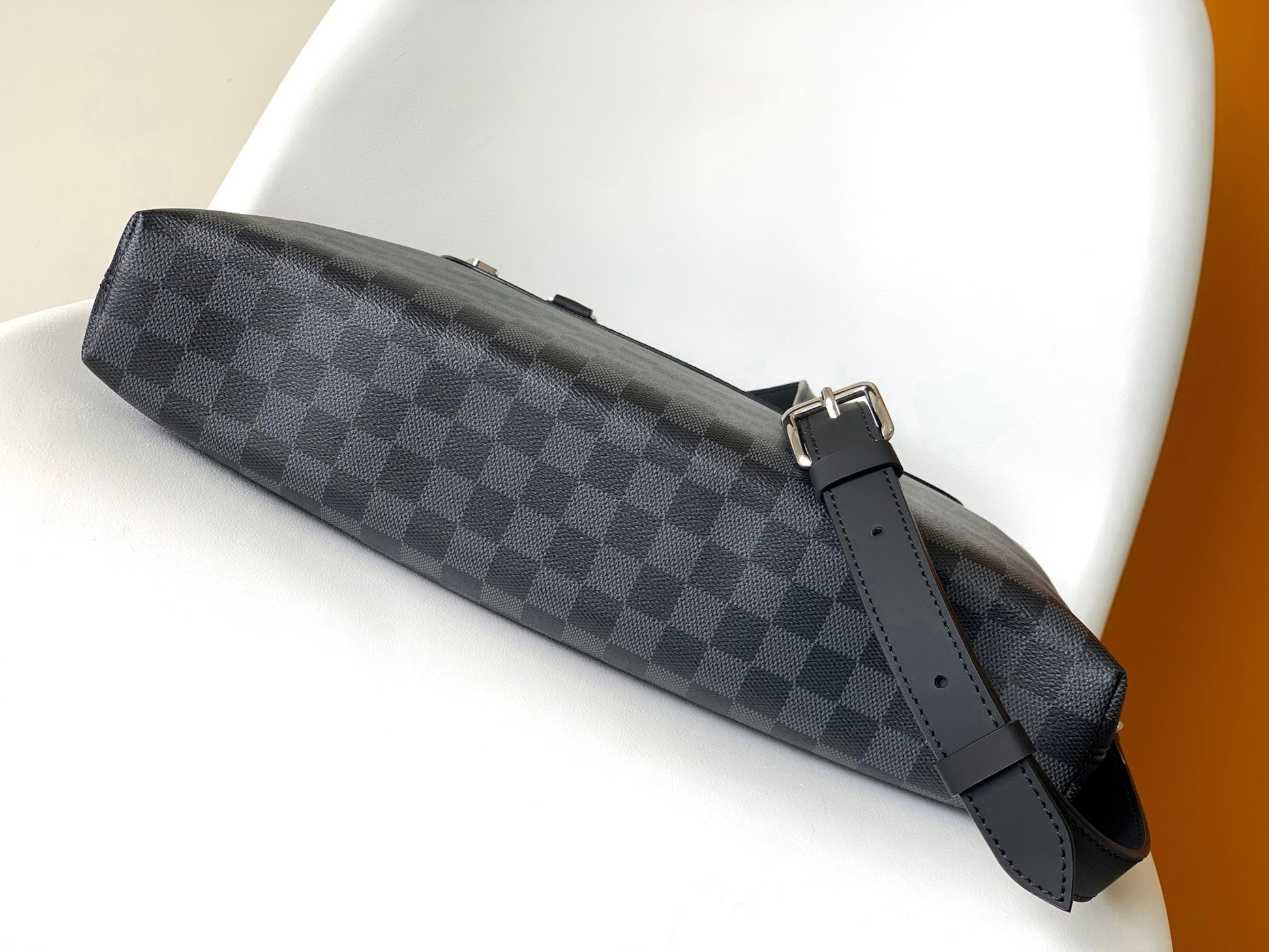 Louis Vuitton Grey Checkerboard Leather Briefcase Men's Laptop Messenger Bag