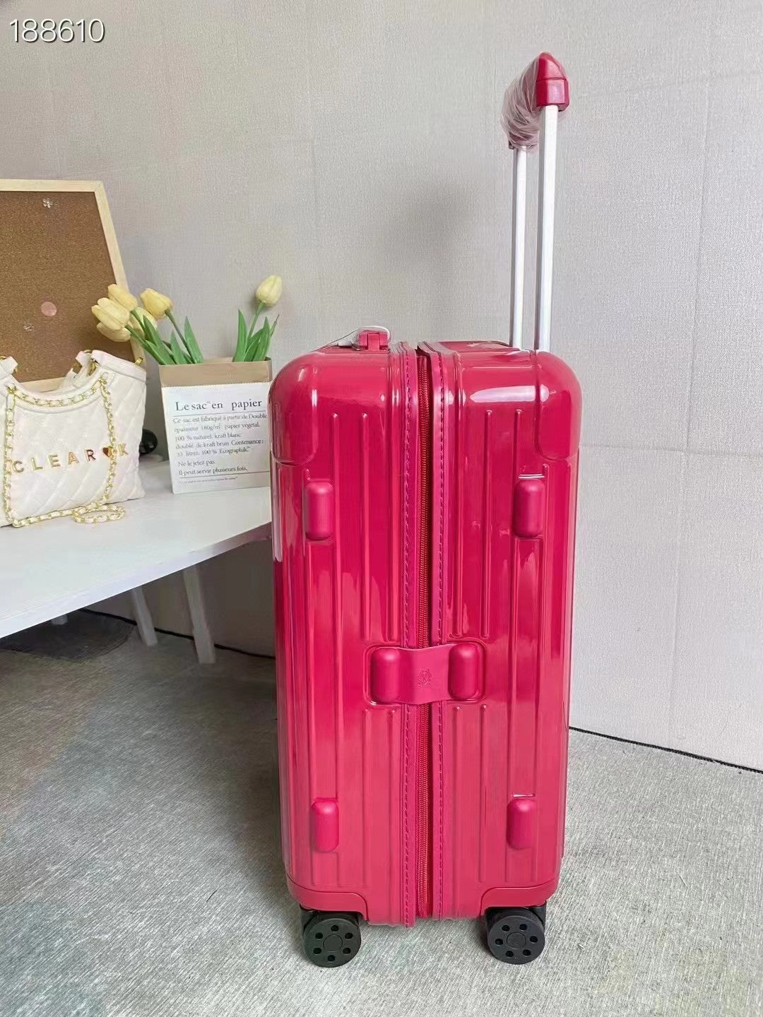 Bright Pink Hardside Spinner Luggage Suitcase with Wheels