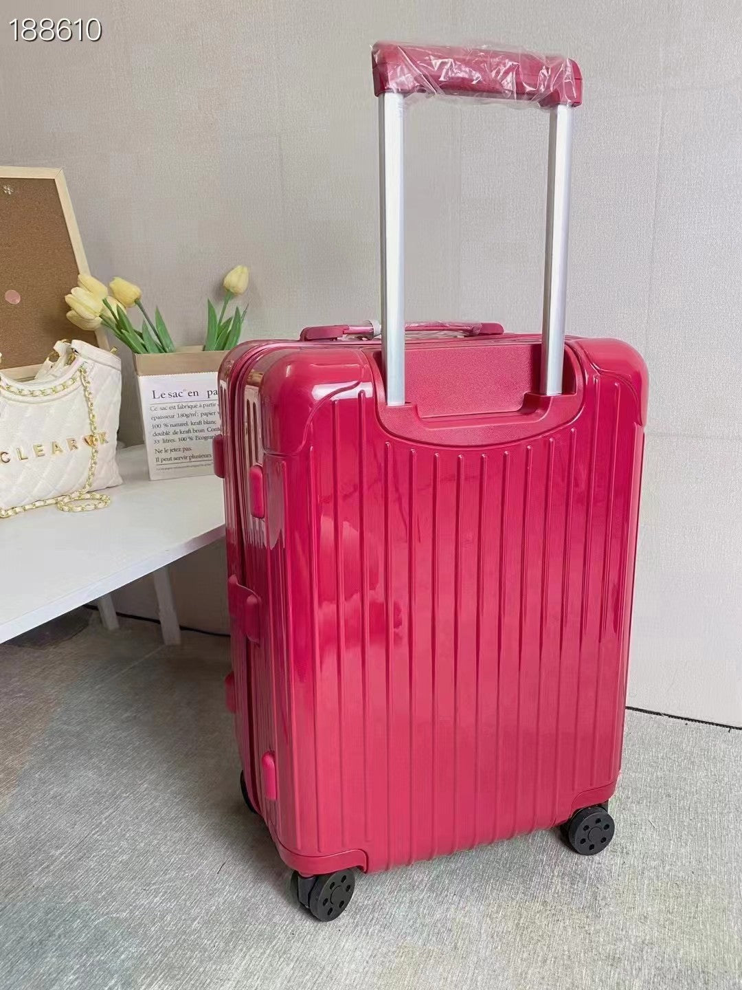 Bright Pink Hardside Spinner Luggage Suitcase with Wheels
