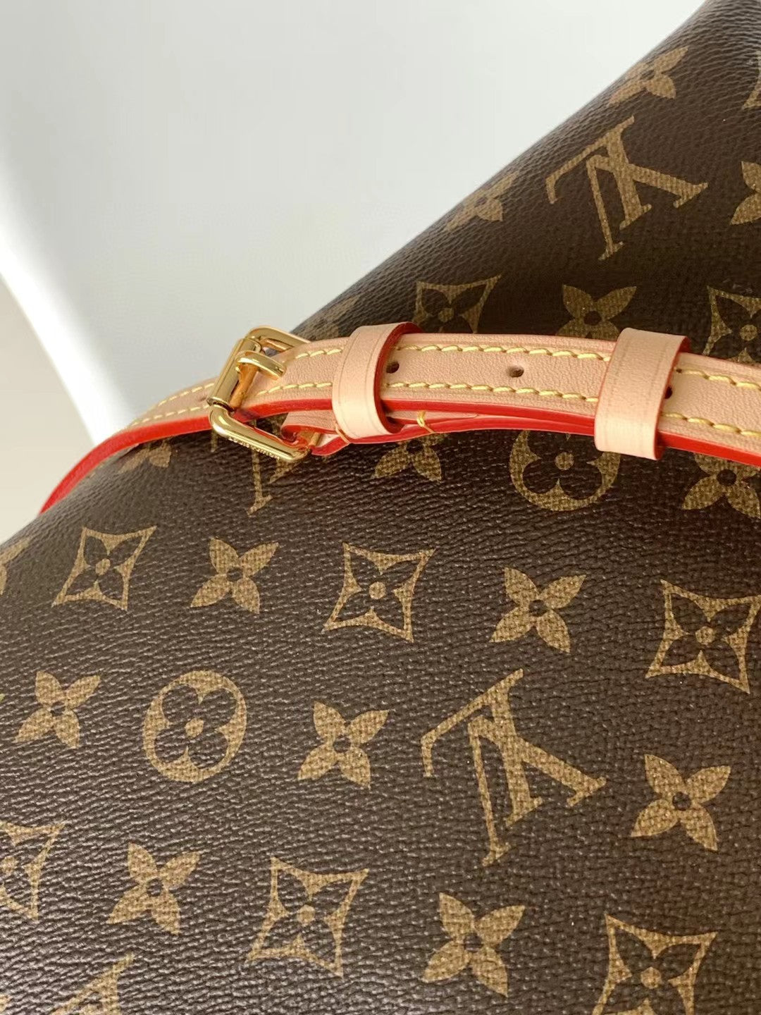 Louis Vuitton Brown Monogram Pattern Canvas Satchel Handbag with Leather Handles