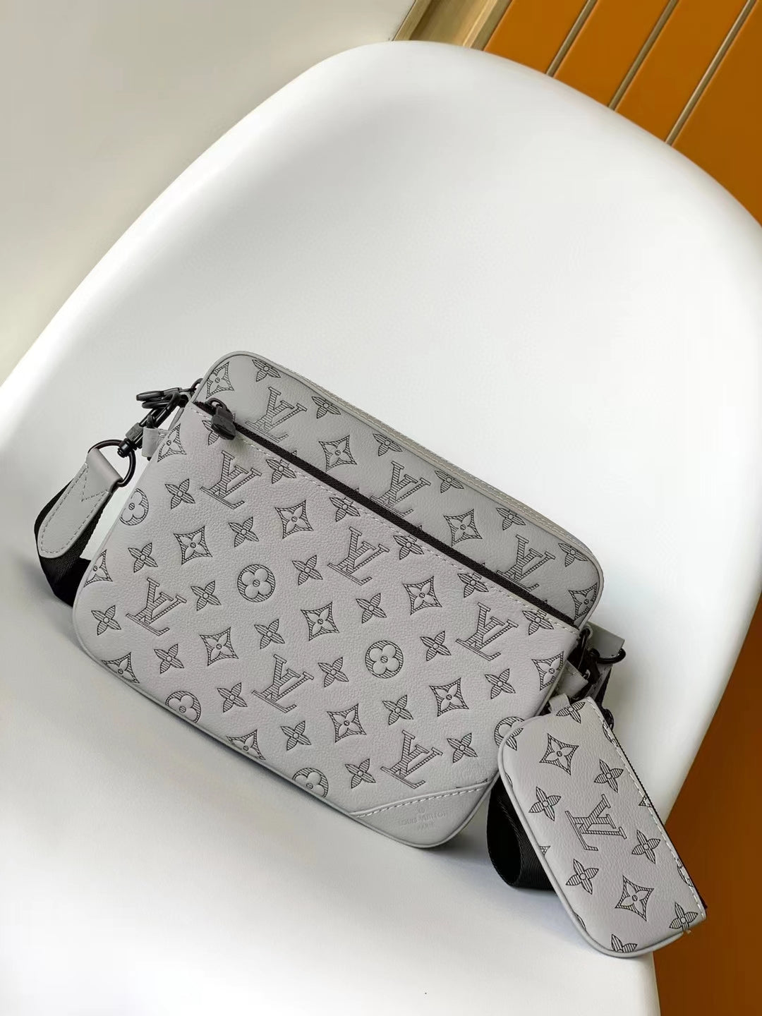 Louis Vuitton Grey Embossed Leather Crossbody Messenger Bag with Detachable Pouch
