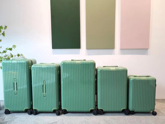 Sage Green Ribbed Hardshell Spinner Suitcase Travel Luggage Set