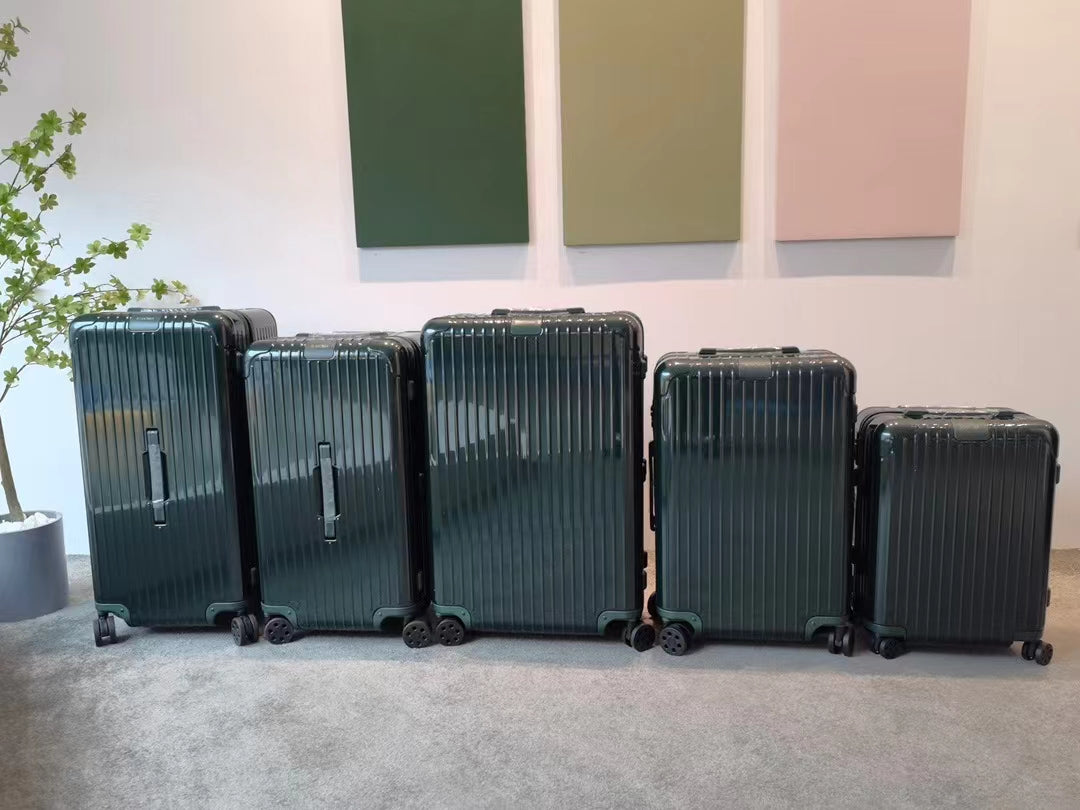 Modern Dark Green Ribbed Hardside Spinner Luggage Suitcase Set