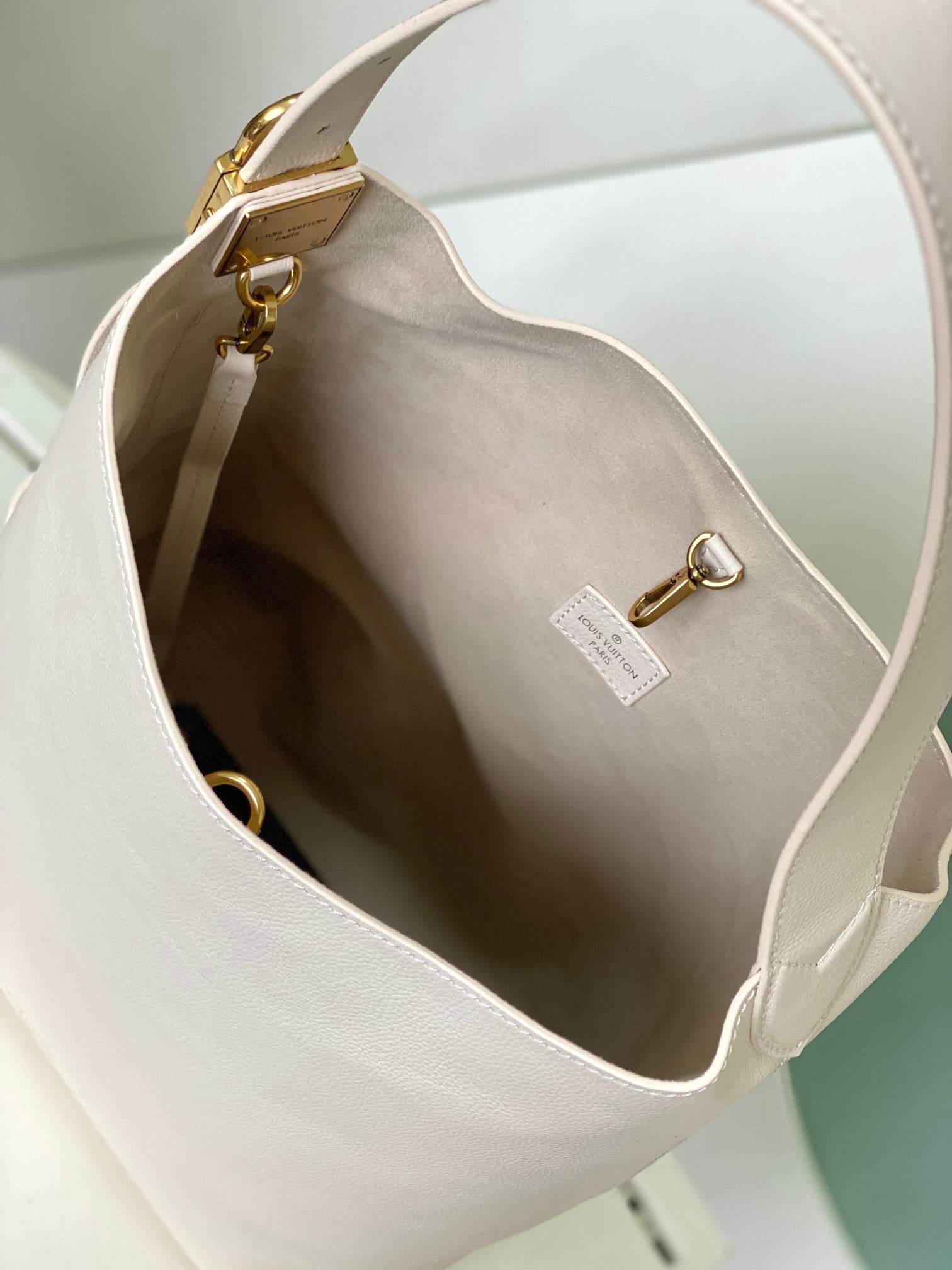 Louis Vuitton Minimalist Beige Leather Hobo Shoulder Bag with Gold Hardware