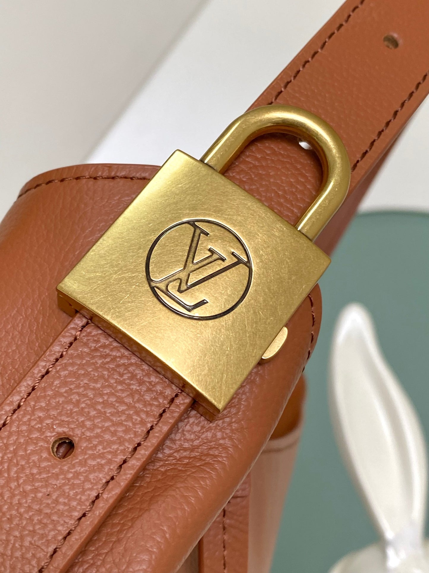 Louis Vuitton Minimalist Cognac Brown Leather Slouchy Hobo Shoulder Bag