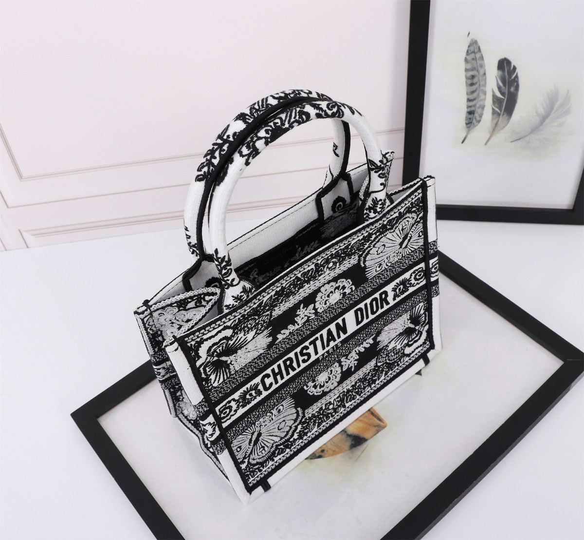 Dior Luxury Style Black and White Floral Embroidered Canvas Tote Bag
