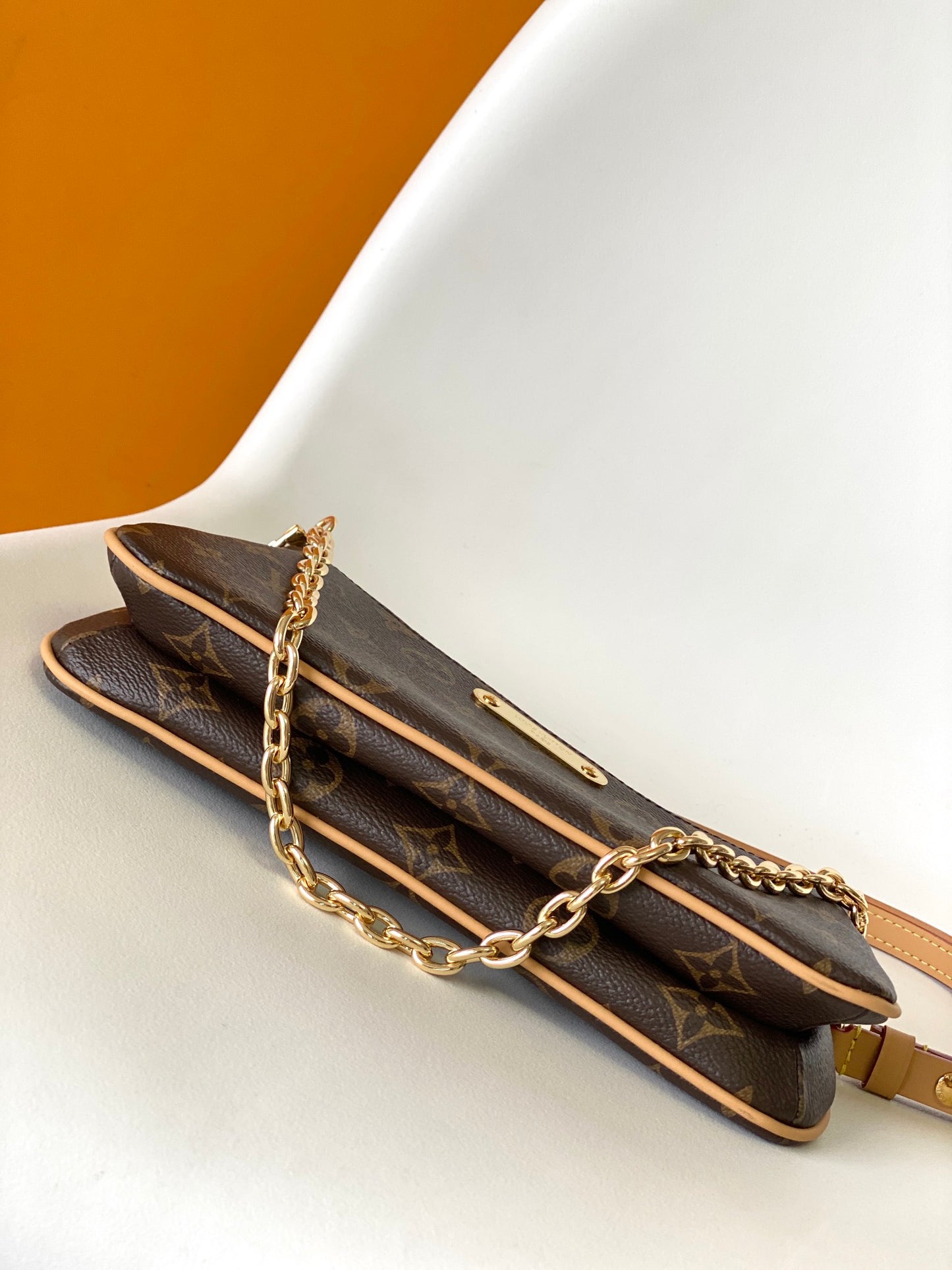 Louis Vuitton Classic Monogram Print Canvas Clutch Bag with Gold Chain Strap
