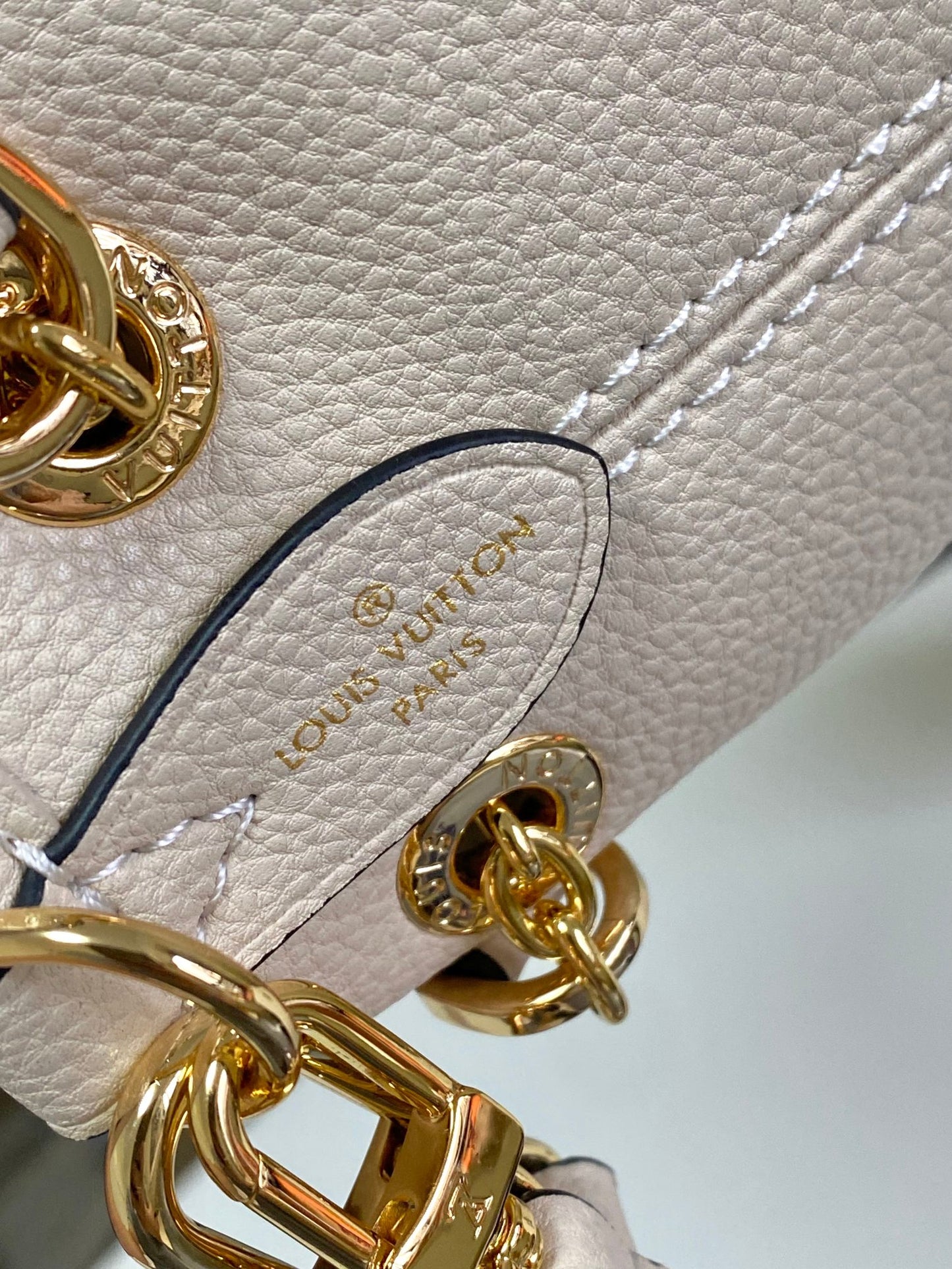 Louis Vuitton Cream Embossed Leather Hobo Shoulder Bag with Gold Hardware