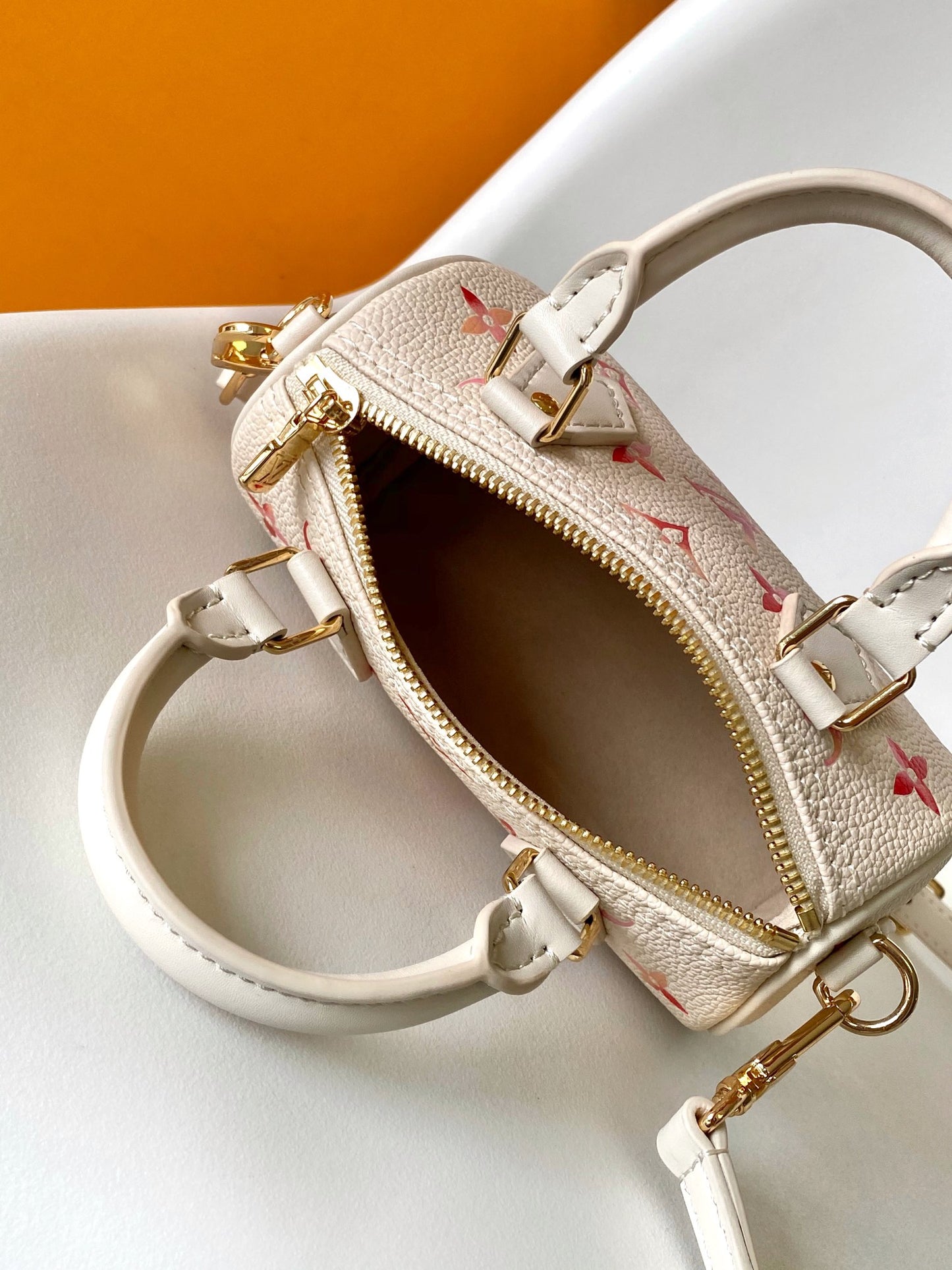 Louis Vuitton Luxury Pink Gradient Monogram Mini Crossbody Barrel Handbag