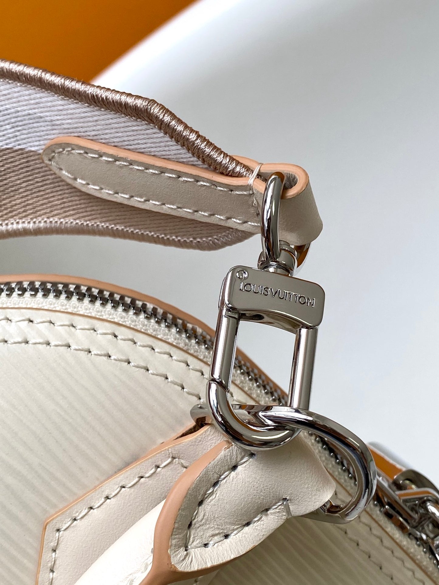 Louis Vuitton Blush Pink Textured Leather Dome Satchel Bag with Strap