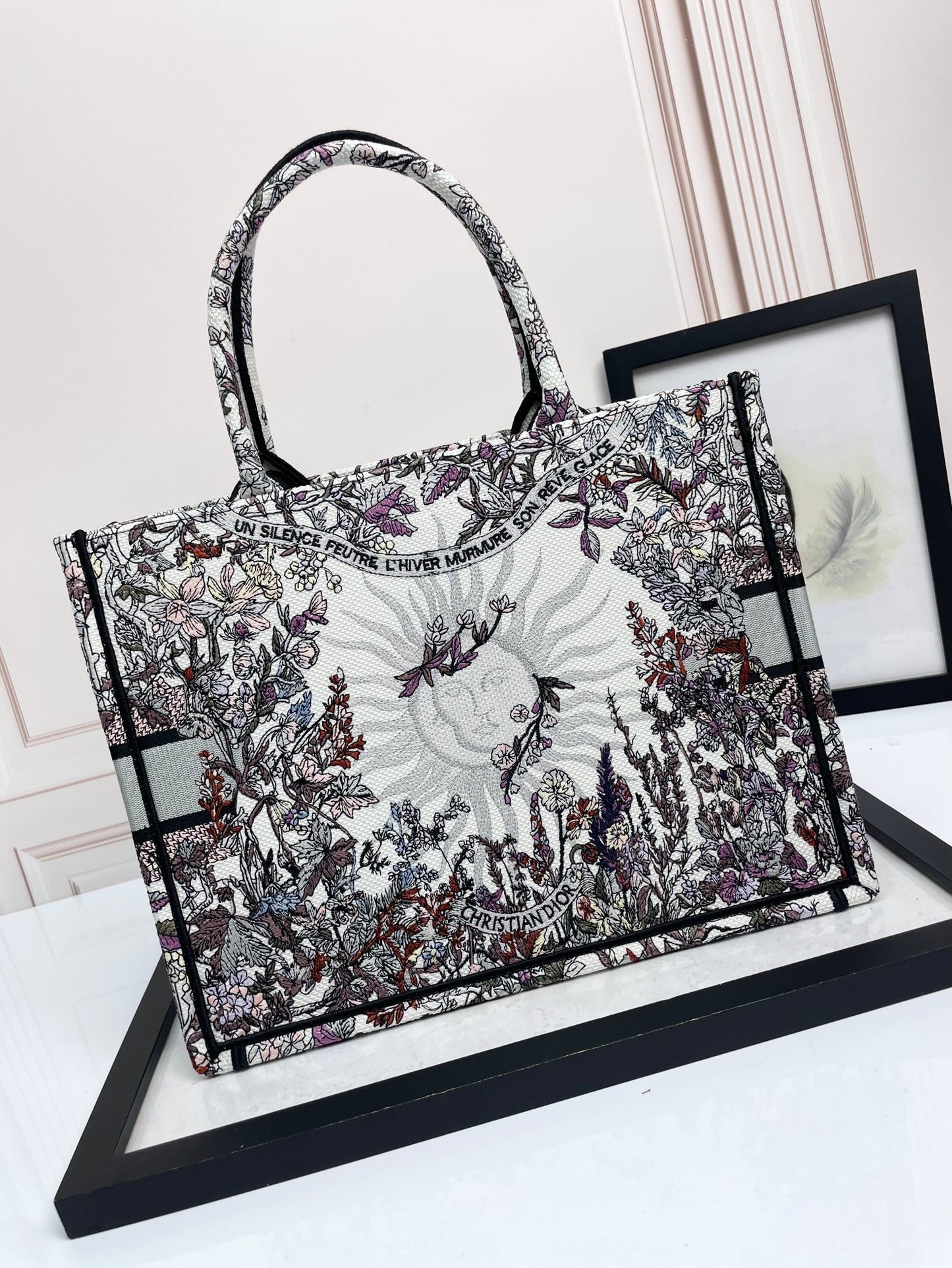 Dior Elegant Embroidered Floral Pattern Canvas Shoulder Tote Bag