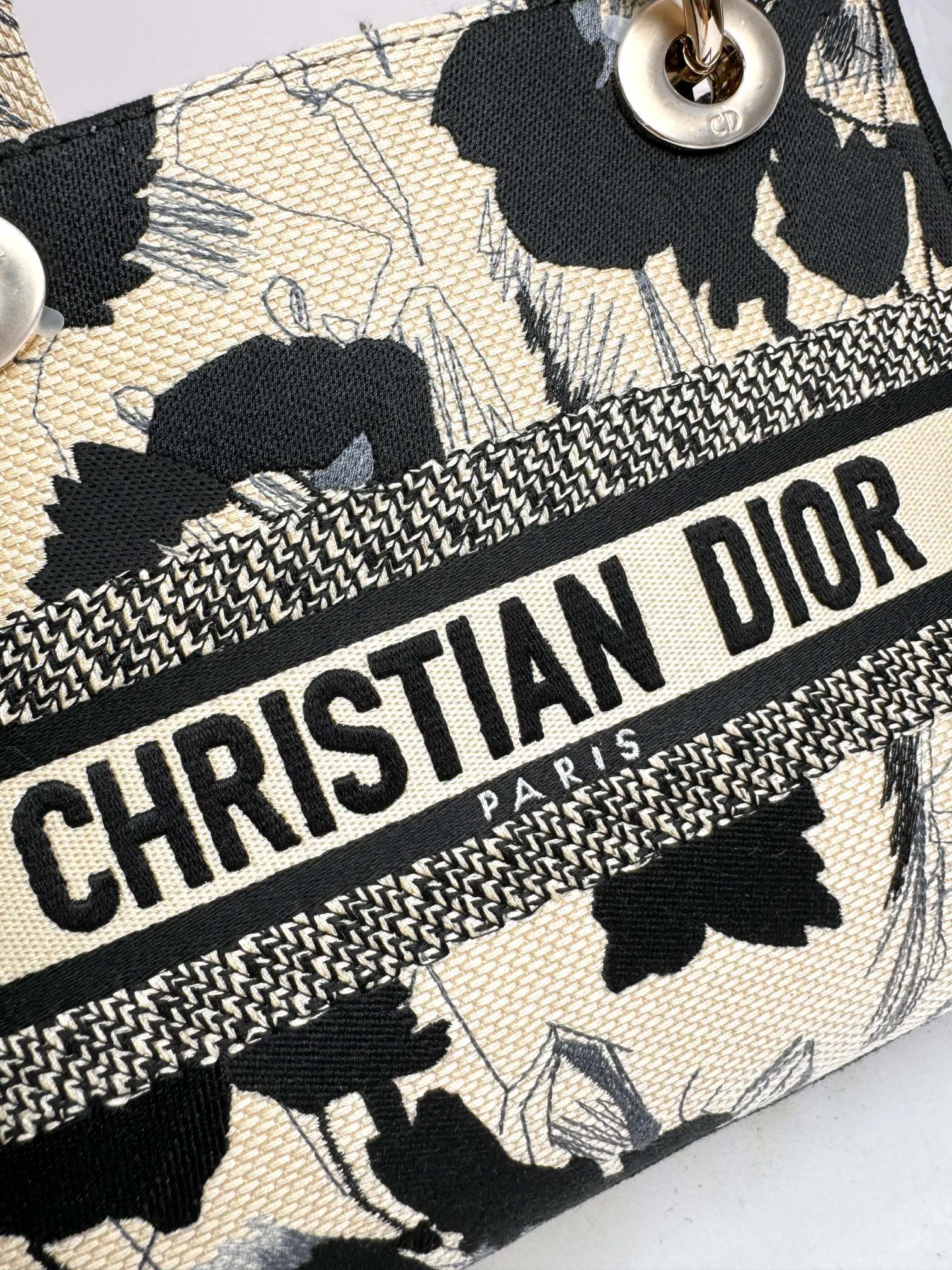 Christian Dior Lady D-Lite Medium Bag Black and White Floral Embroidery