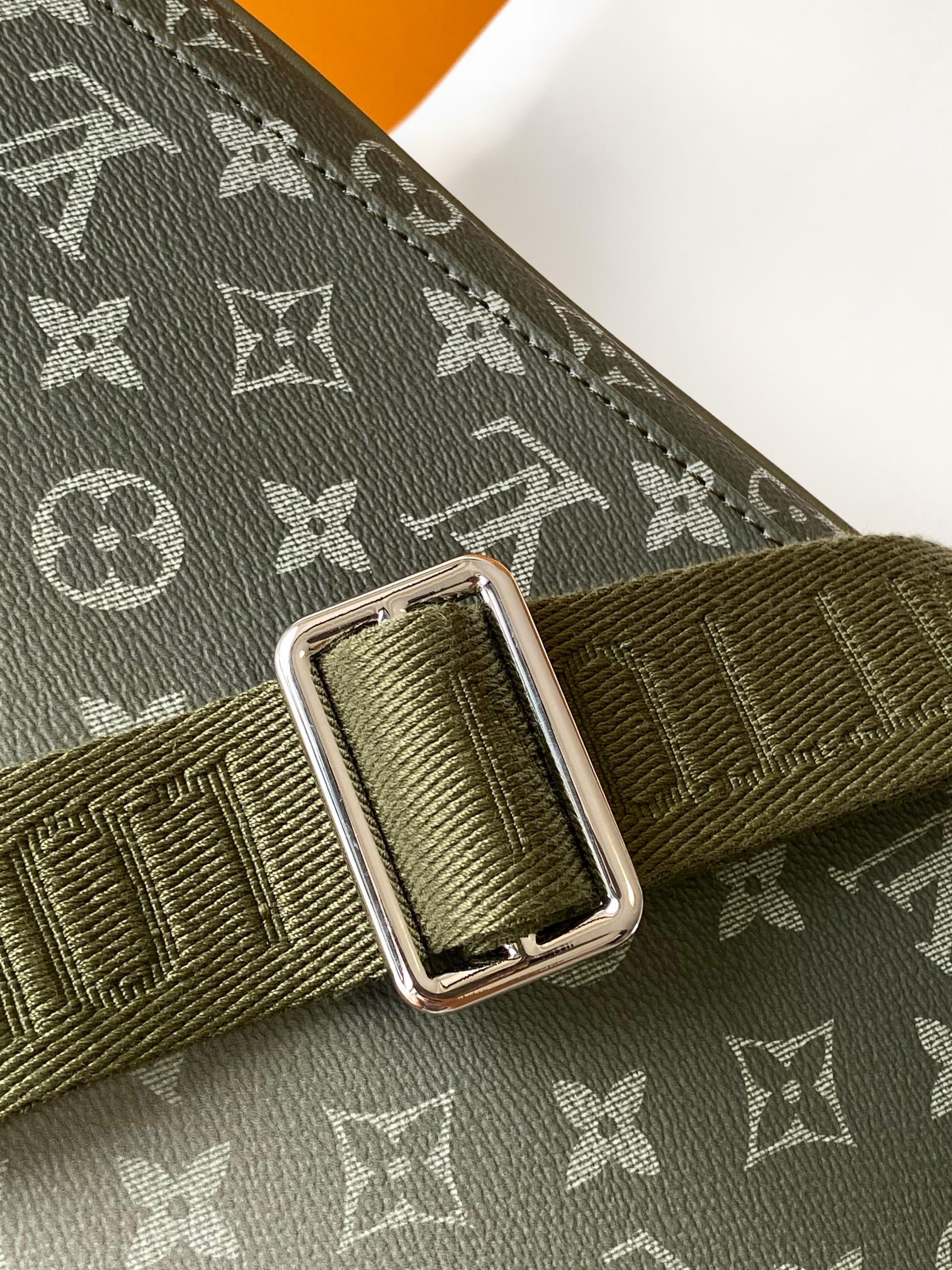 Louis Vuitton Sage Grey Ombre Monogram Crossbody Flap Messenger Bag