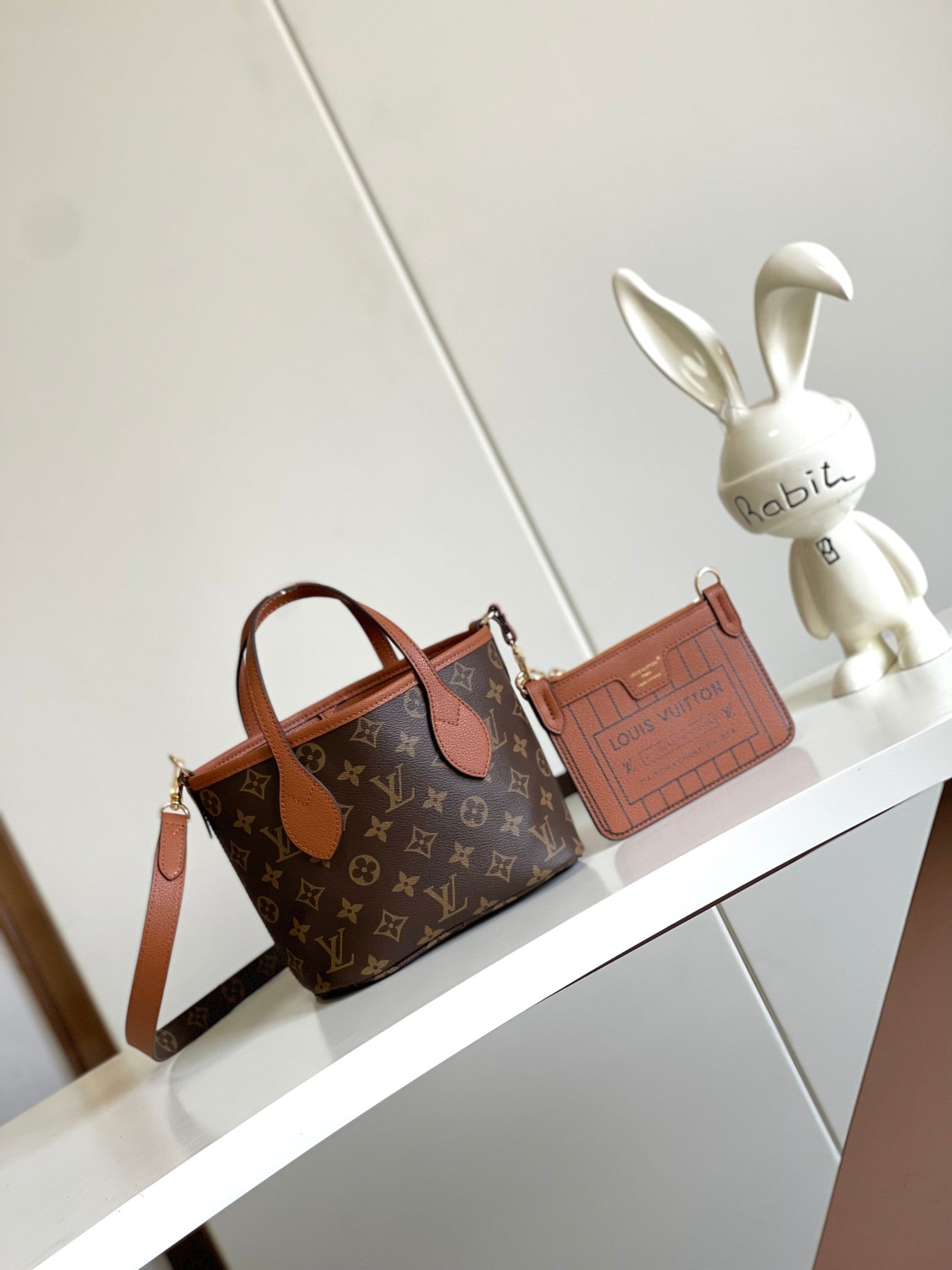 Louis Vuitton Brown Leather Heart Embossed Crossbody Bag with Matching Card Holder