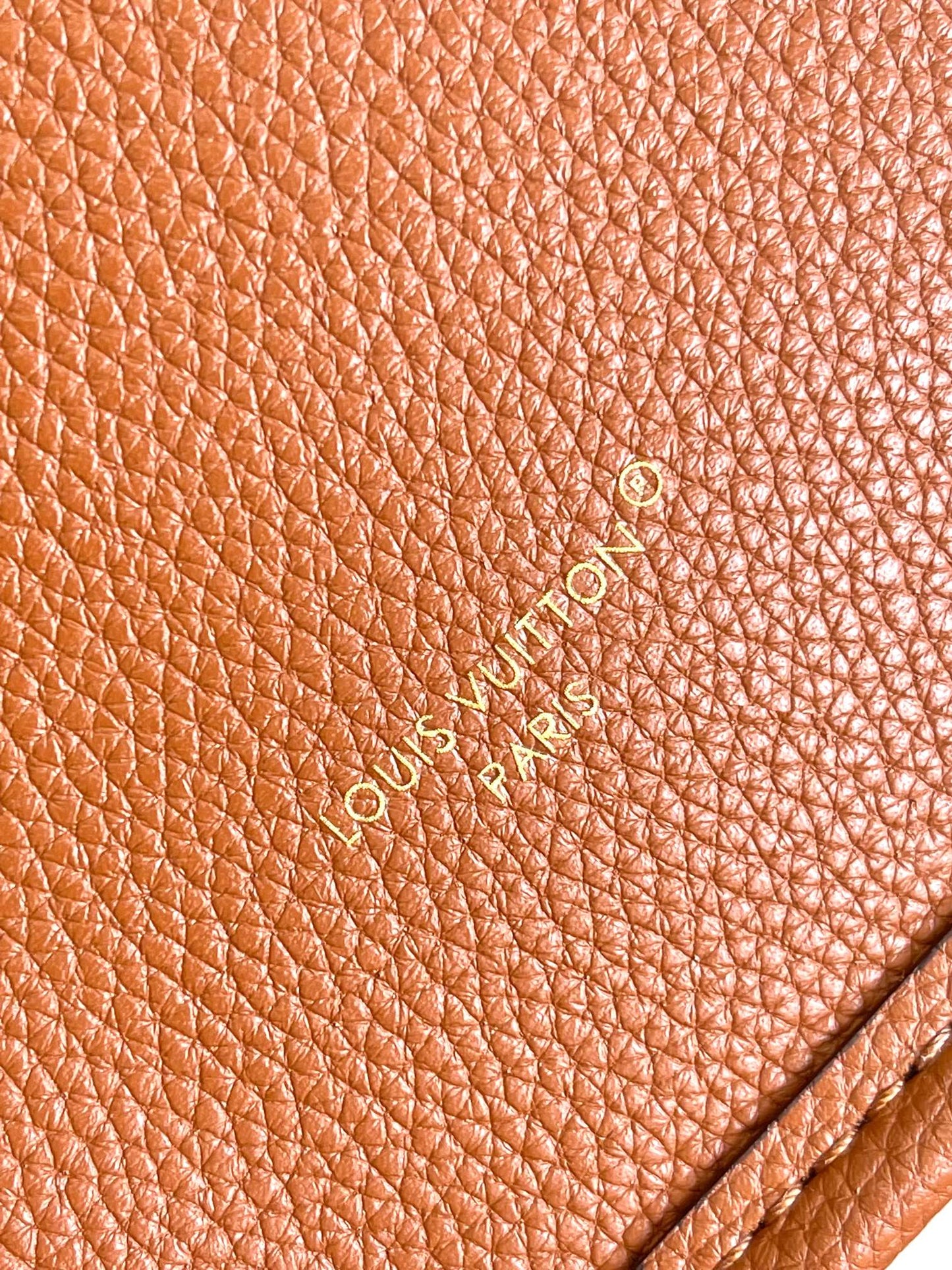 Louis Vuitton Brown Leather Heart Embossed Crossbody Bag with Matching Card Holder