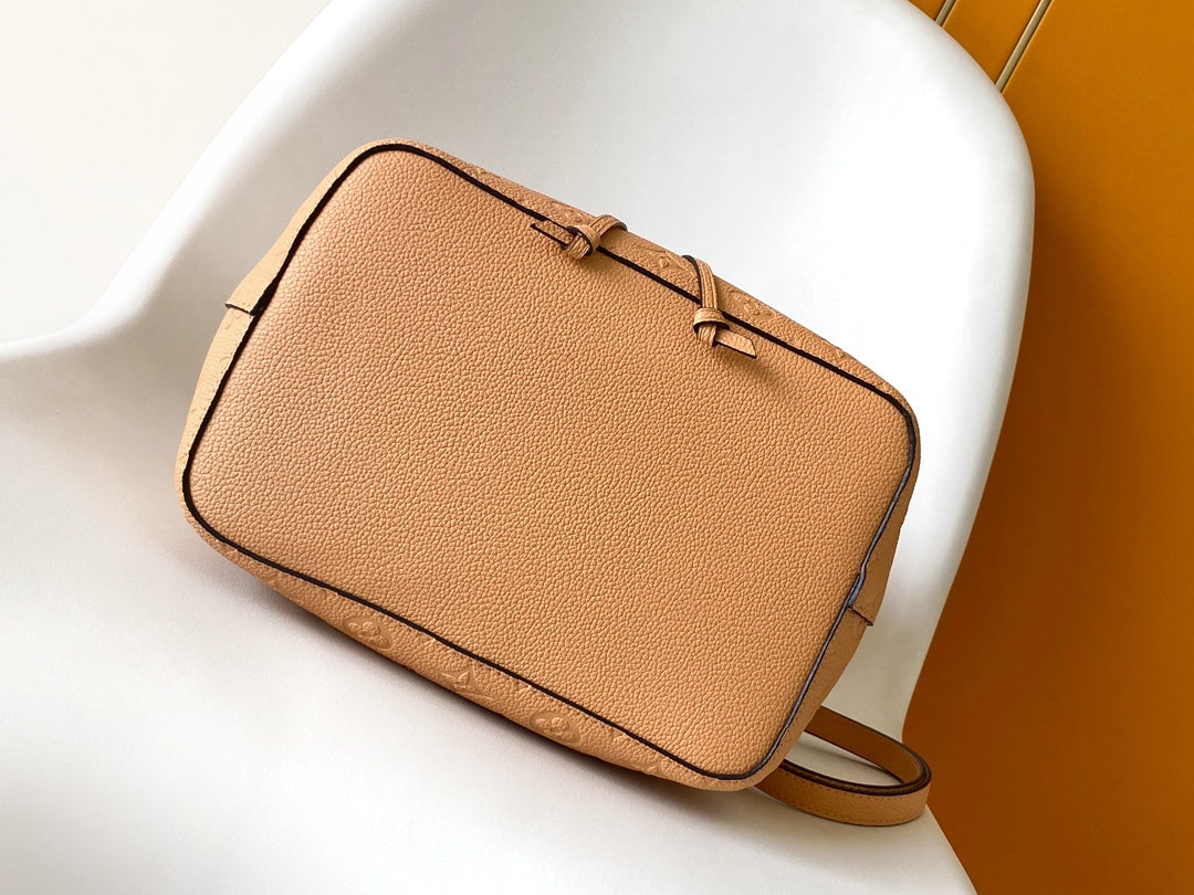 Louis Vuitton NéoNoé MM Monogram Empreinte Leather Bucket Bag - Beige