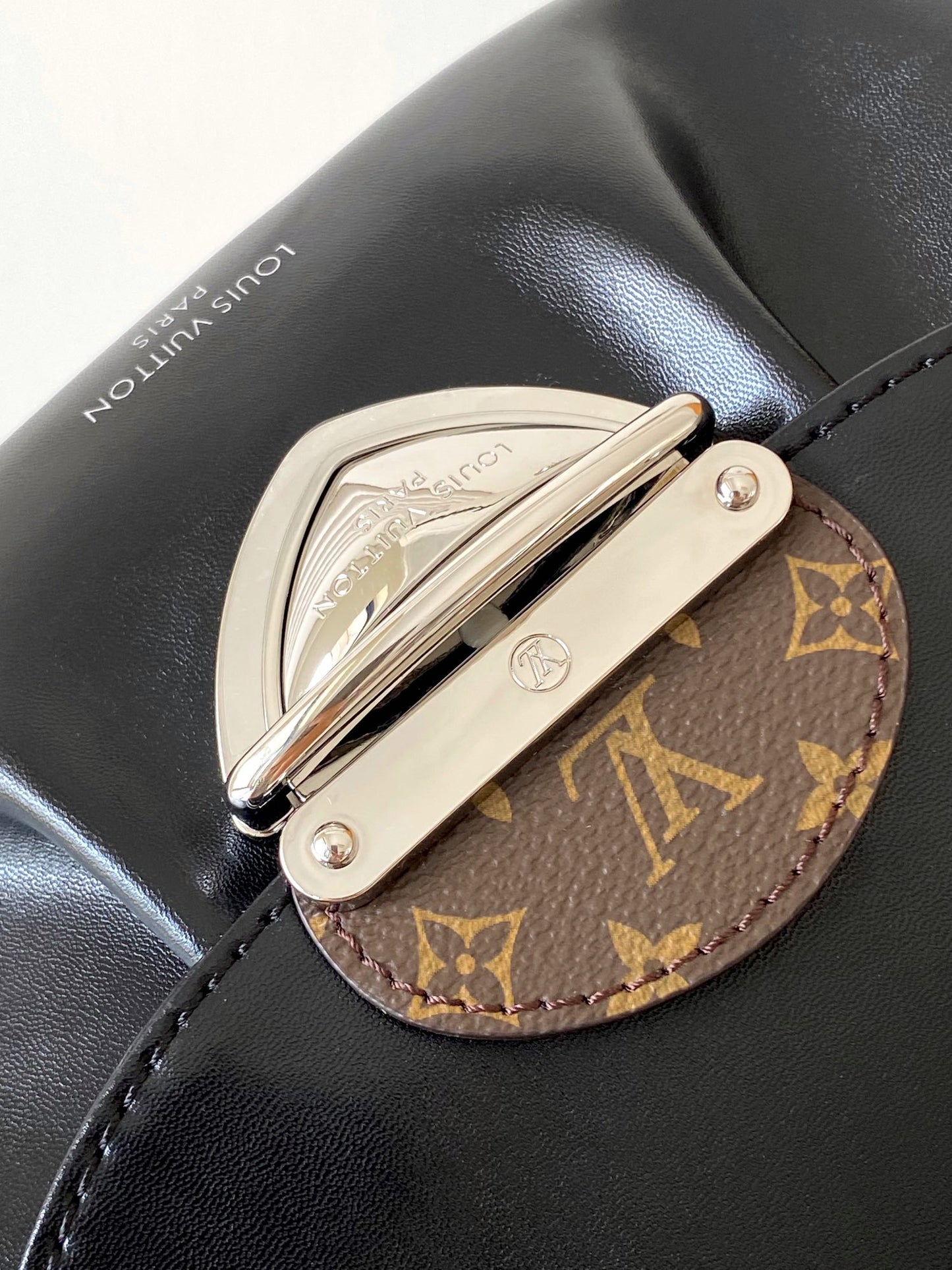Louis Vuitton Classic Black Leather Shoulder Bag with Flap and Metallic Clasp