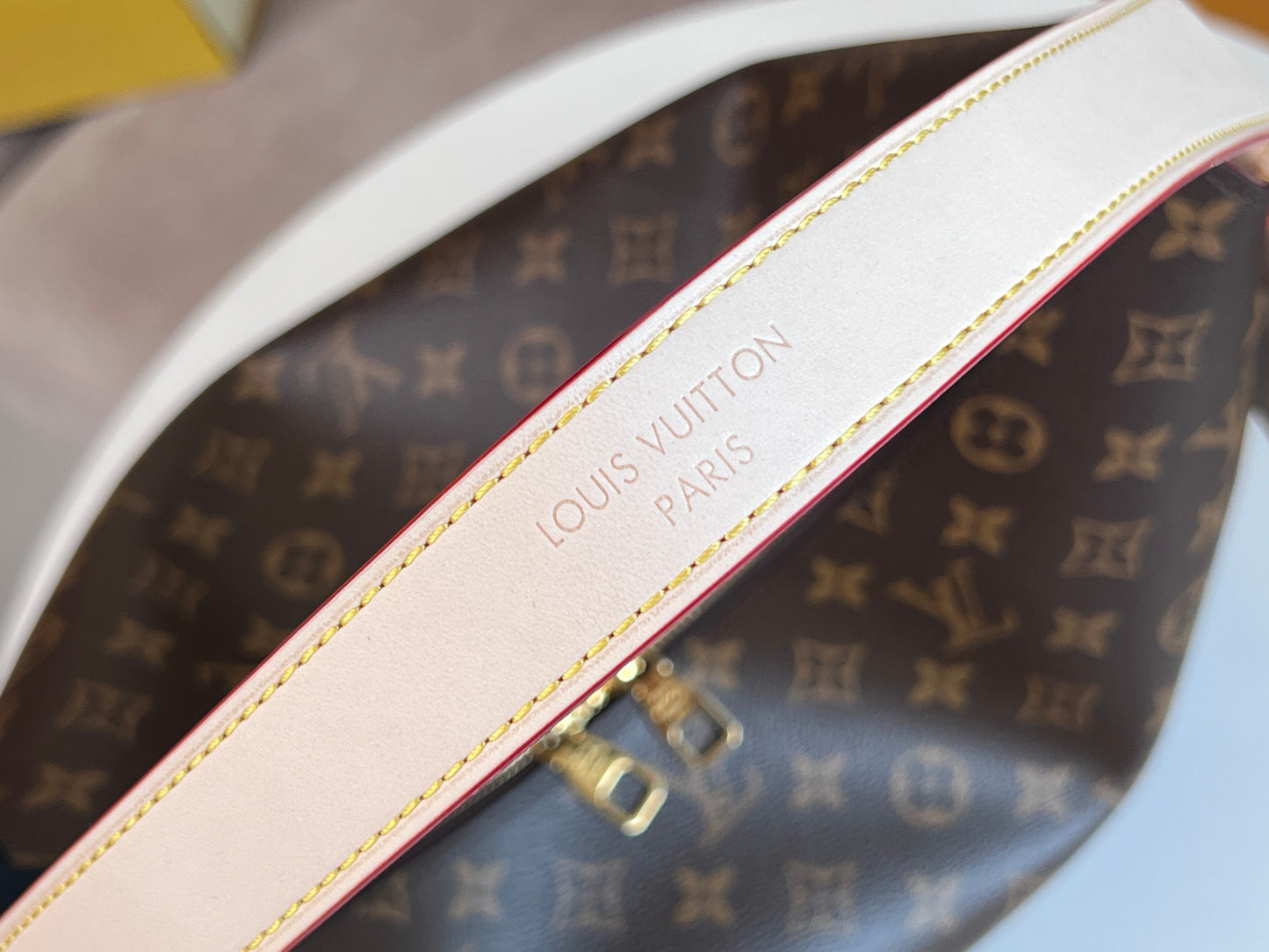 Louis Vuitton Classic Monogram Canvas Hobo Shoulder Bag with Leather Strap
